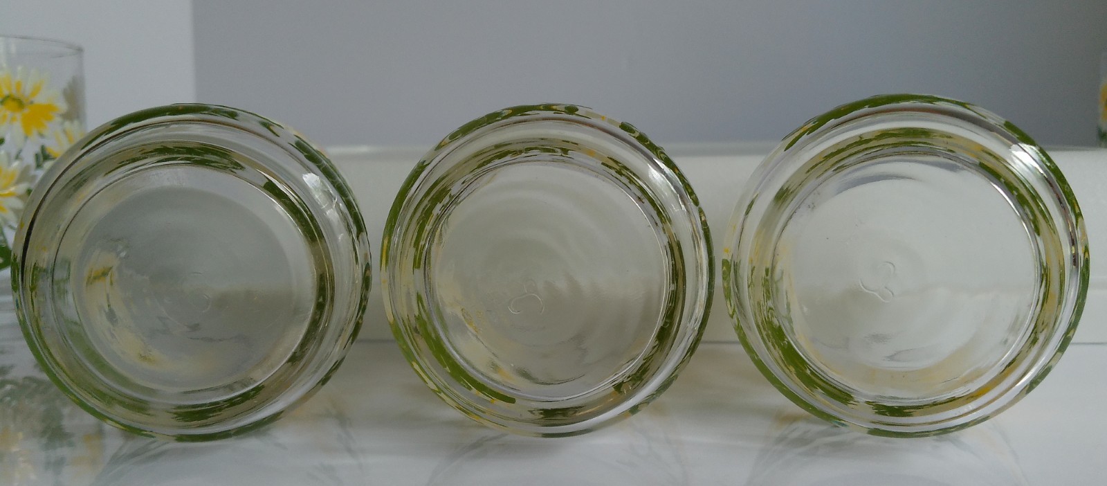 Set 7 Vintage Libbey Yellow & White Daisy Embossed Floral Tumbler Glasses 10 oz