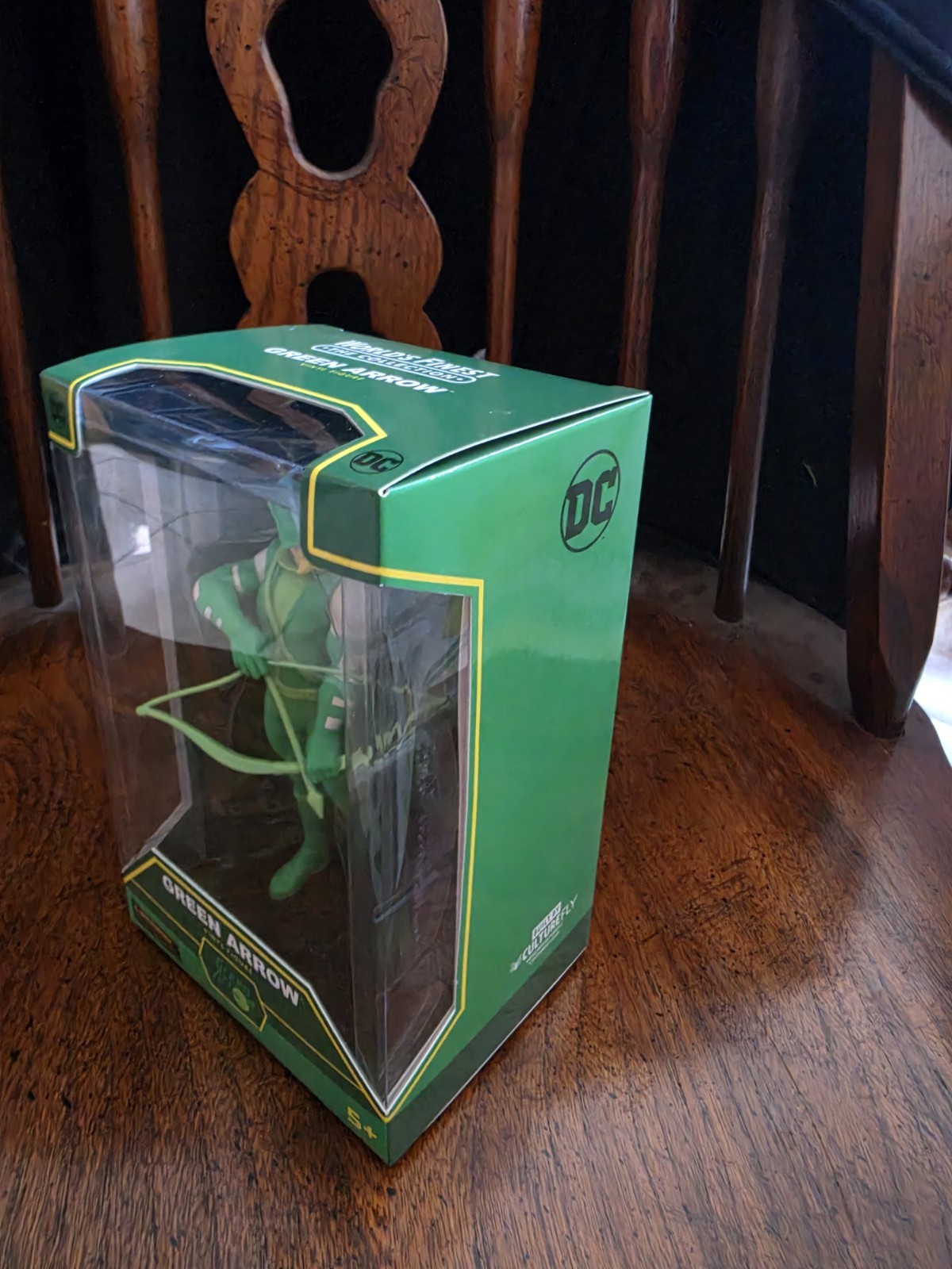 DC Comics Green Arrow World’s Finest culture fly vinyl figure