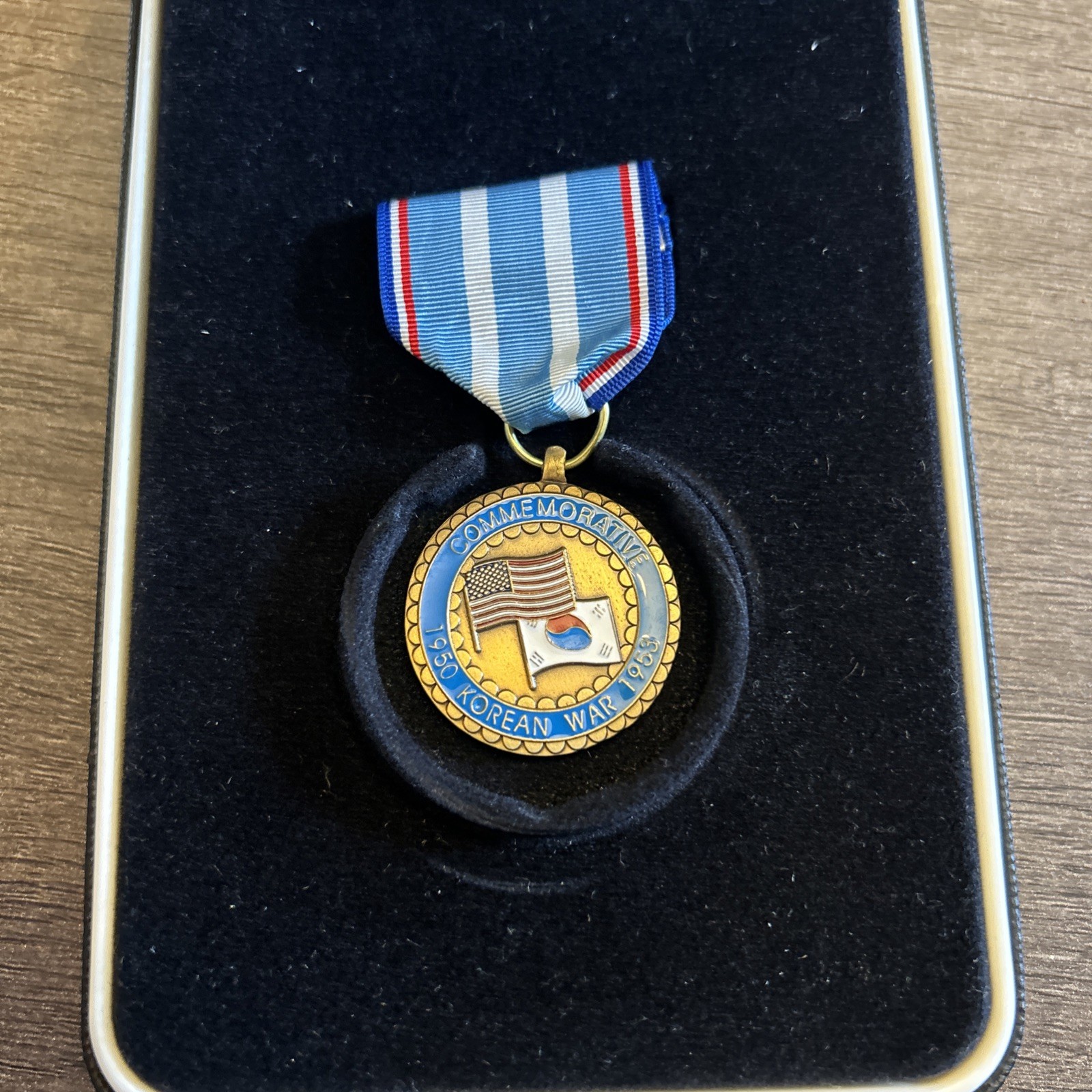 Commemorative Korean War 1950-1953 Medal With Box
