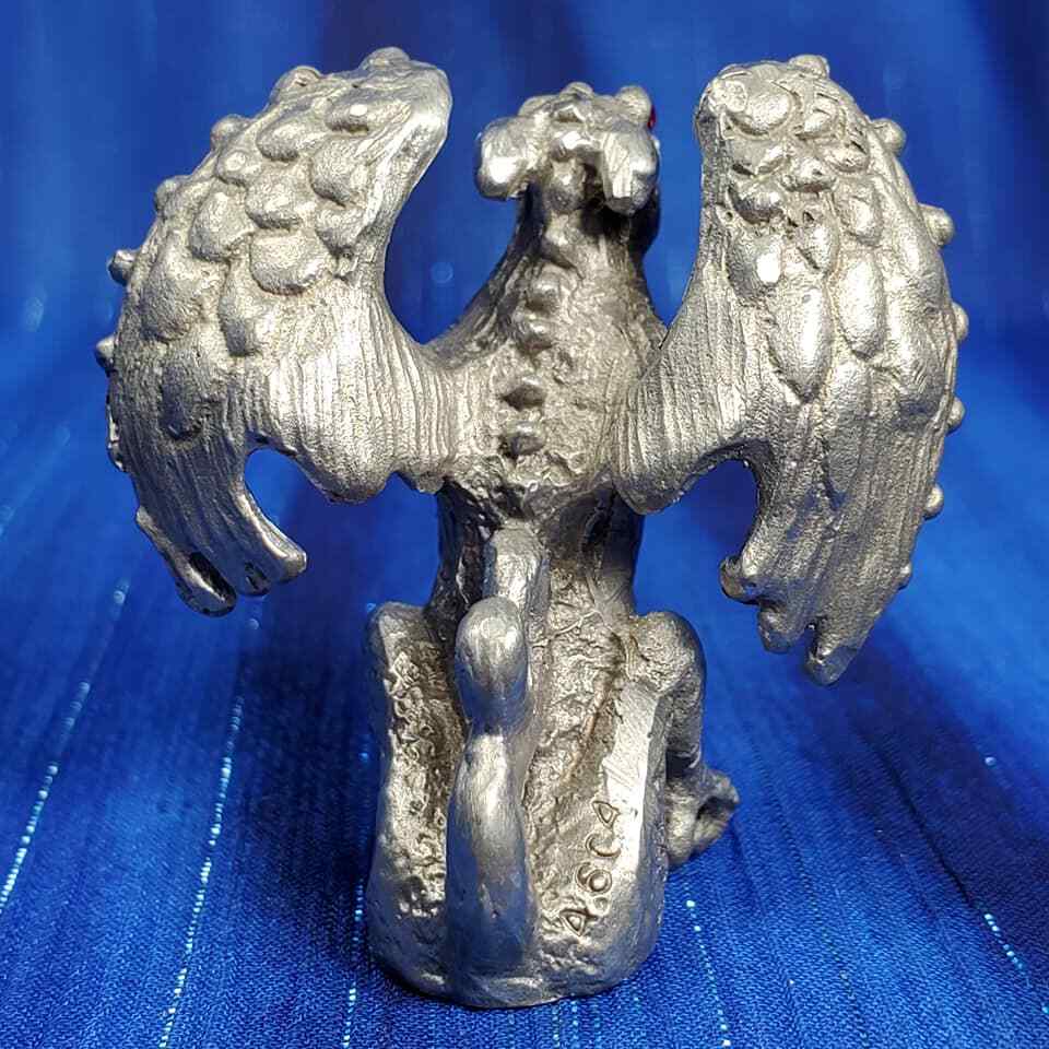 Old One Red Eyed Eagle Gargoyle Castle pewter fantasy figurine *rare* *NEW*