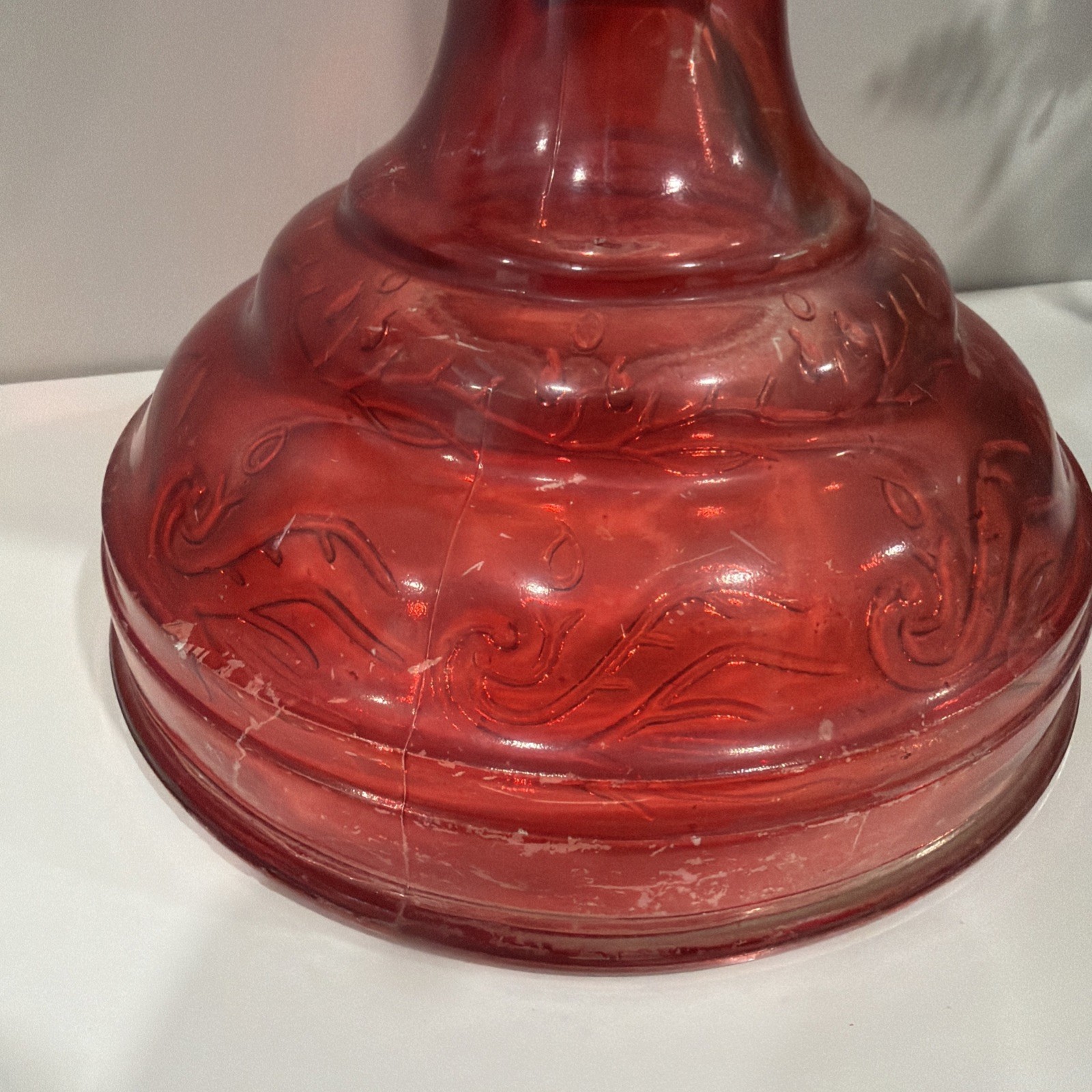 Vintage red embossed glass kerosene oil lamp w metal burner
