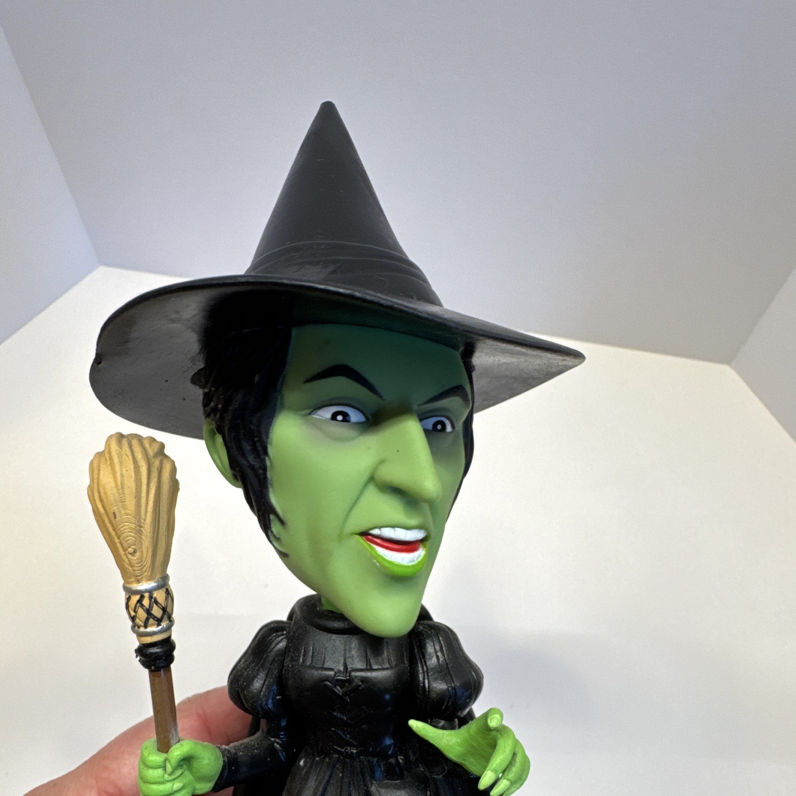 Funko Wacky Wobbler Wicked Witch The Wizard of Oz Bobblehead A099