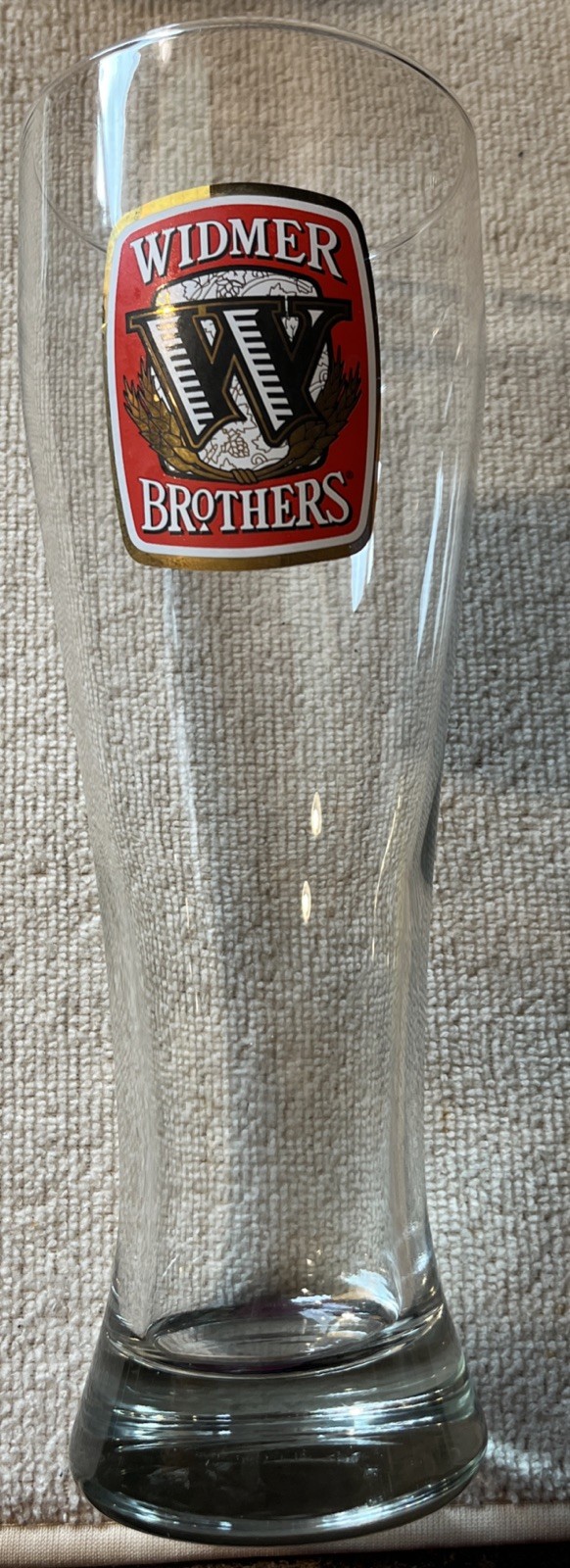 Widmer Brothers Brewing 9 Inches Tall 20 Oz. Pilsner Beer Glass Portland, Oregon