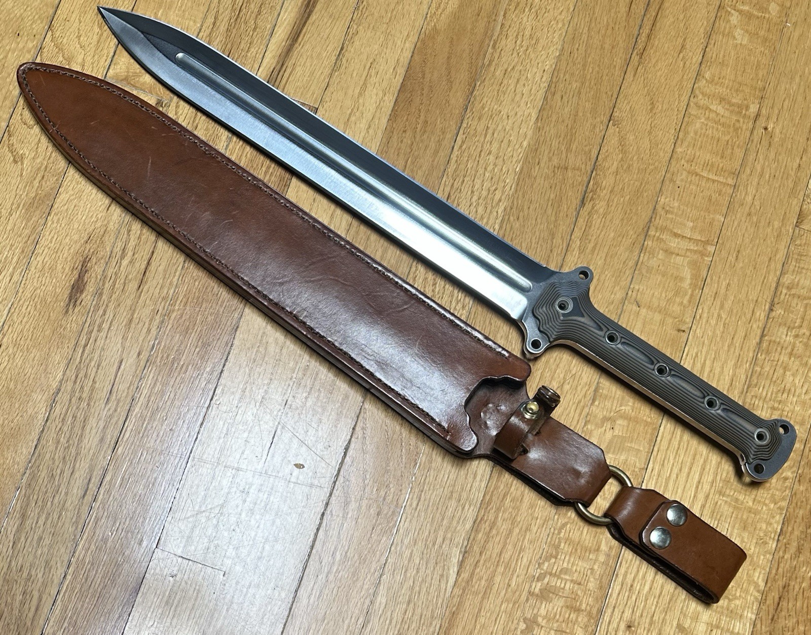 Busse Combat Gladius .305″ Convex Blade Hand Smoothed Black & Coyote G10 Handle
