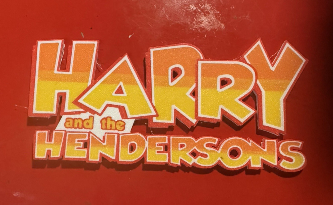 Harry And The Hendersons Plaque Sign – 8″ Wide Pop Art Display Standing Or Hang