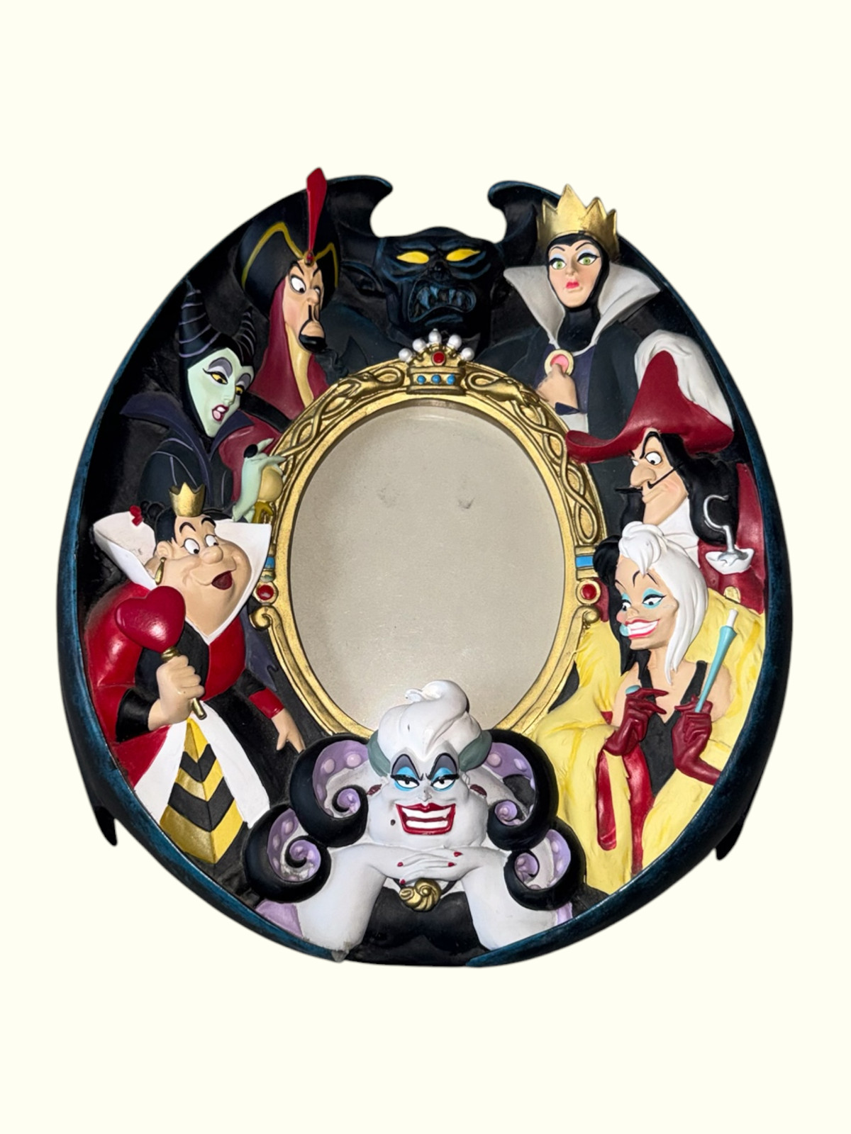 Disney Villains Oval Picture Frame Maleficent Hook Ursula Jafar Cruella 3D 2000