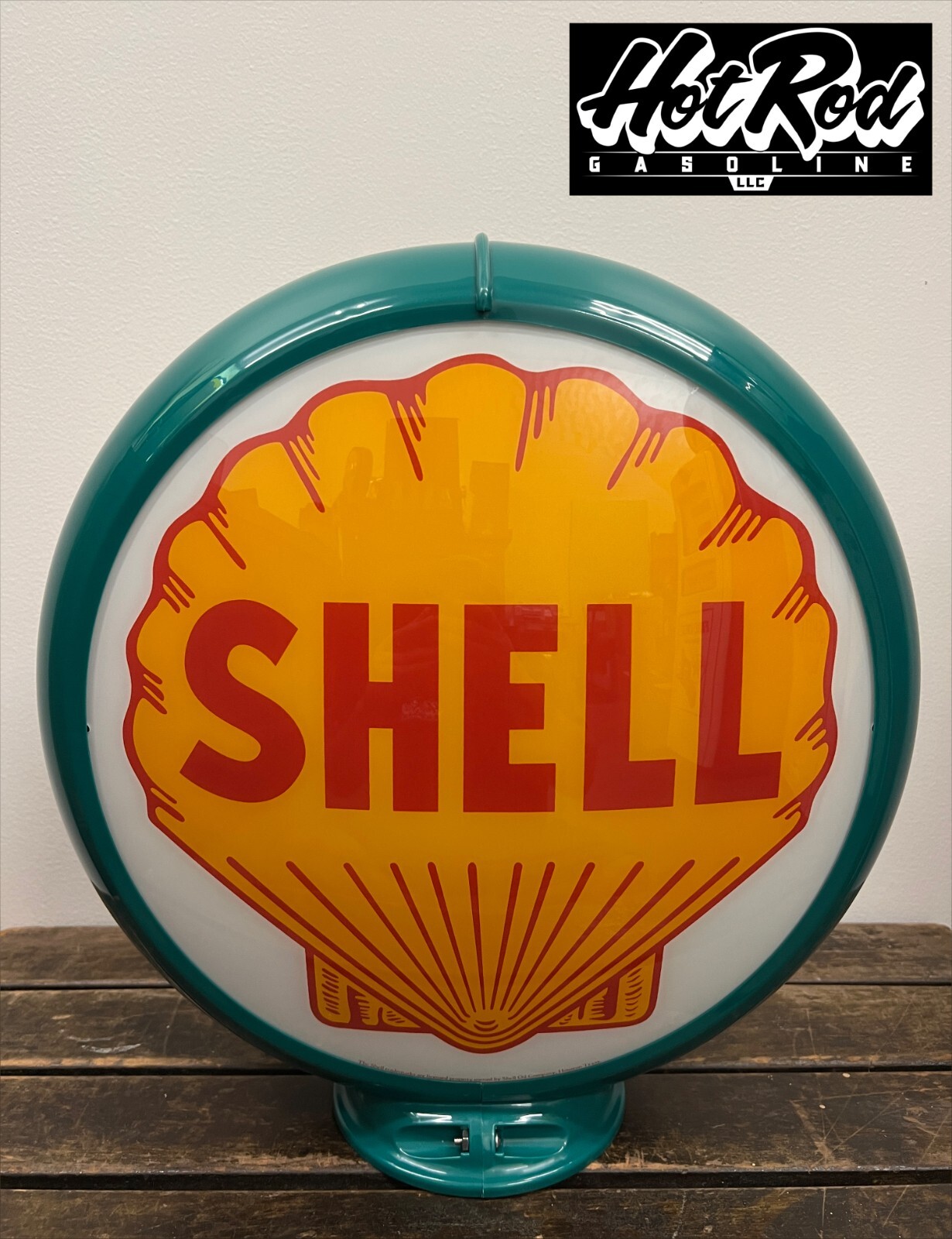 SHELL Reproduction 13.5″ Gas Pump Globe – (Green Body)