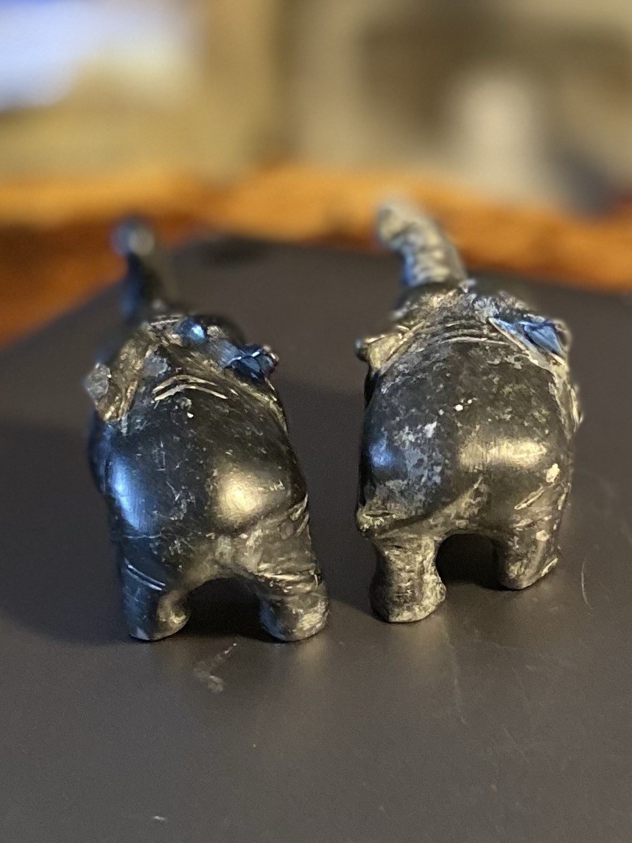 Black Stone Elephant Figurines Pair Lot of 2 Mini Carved Statue Sculptures