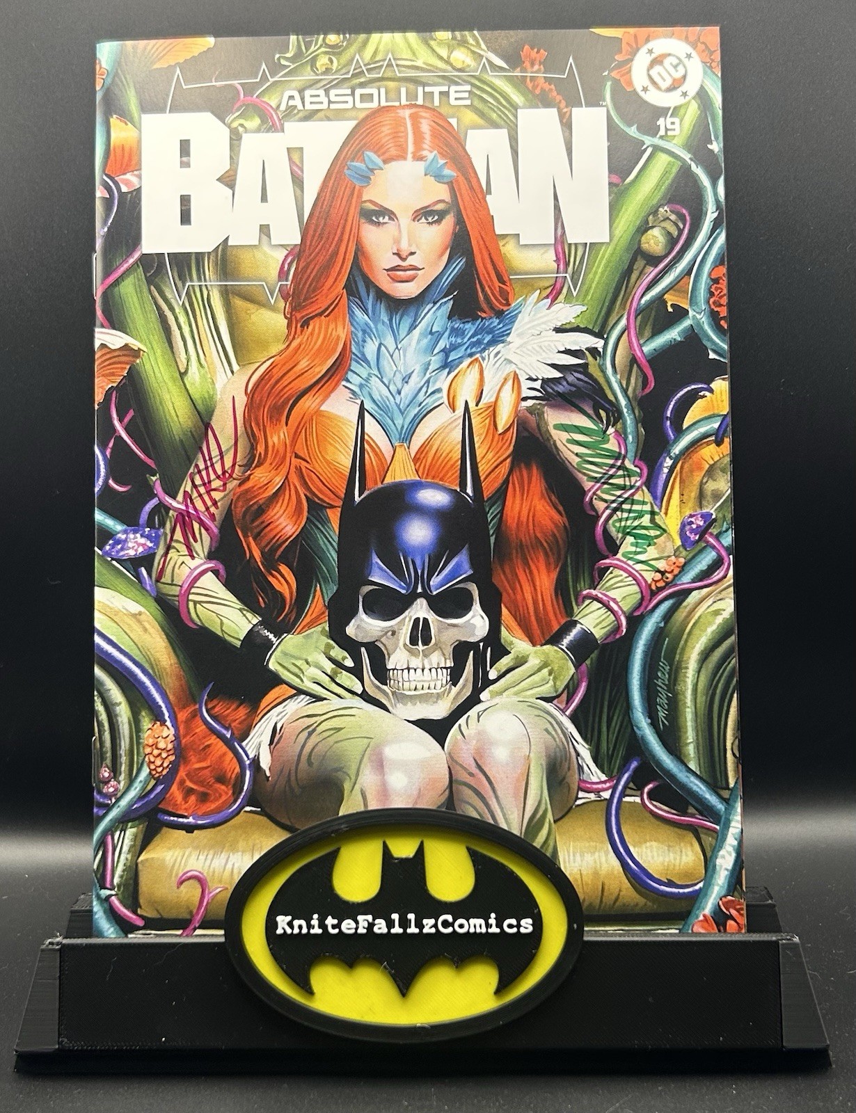 🔥SIGNED ABSOLUTE 🔥BATMAN #19 MIKE MAYHEW LTD Signed In Both Arms