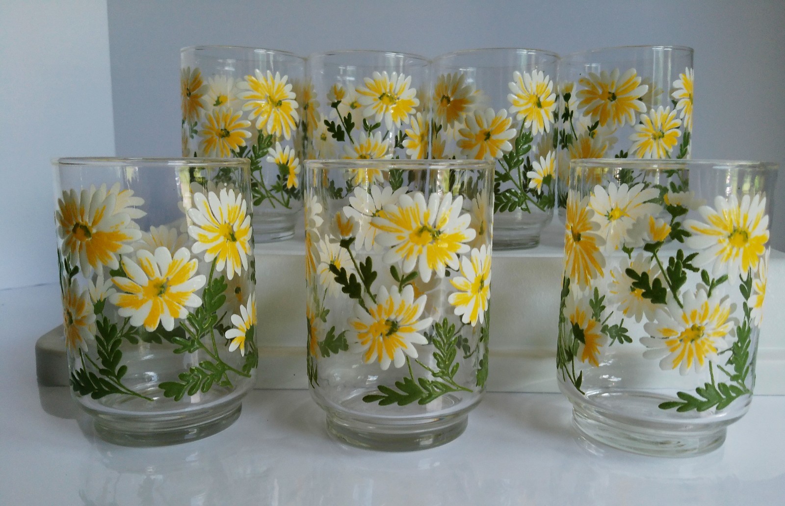 Set 7 Vintage Libbey Yellow & White Daisy Embossed Floral Tumbler Glasses 10 oz