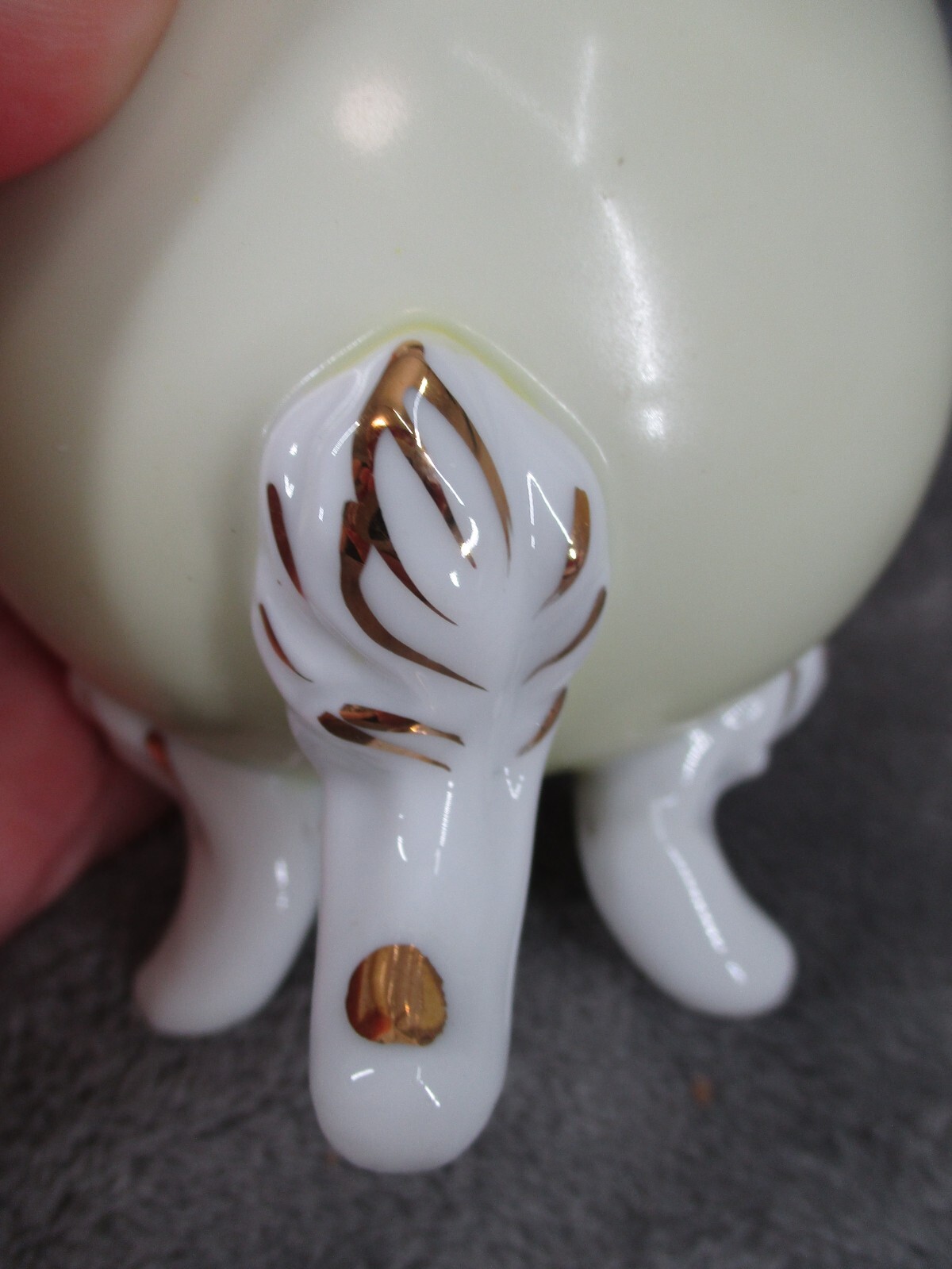Lefton 1602 Footed Cracked Egg Vase Planter Ceramic With Gold Trim 5.5″ Vintage