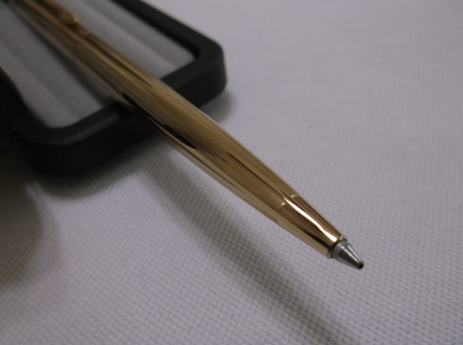 PARKER CLASSIC 10K GOLD FILLED BALLPOINT PEN / MADE IN USA