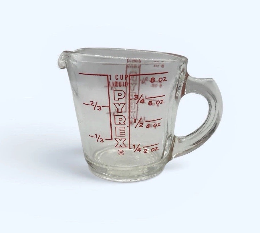 Vintage PYREX 4 Cup Liquid Glass Measuring Cup Made In USA Excellent Condition