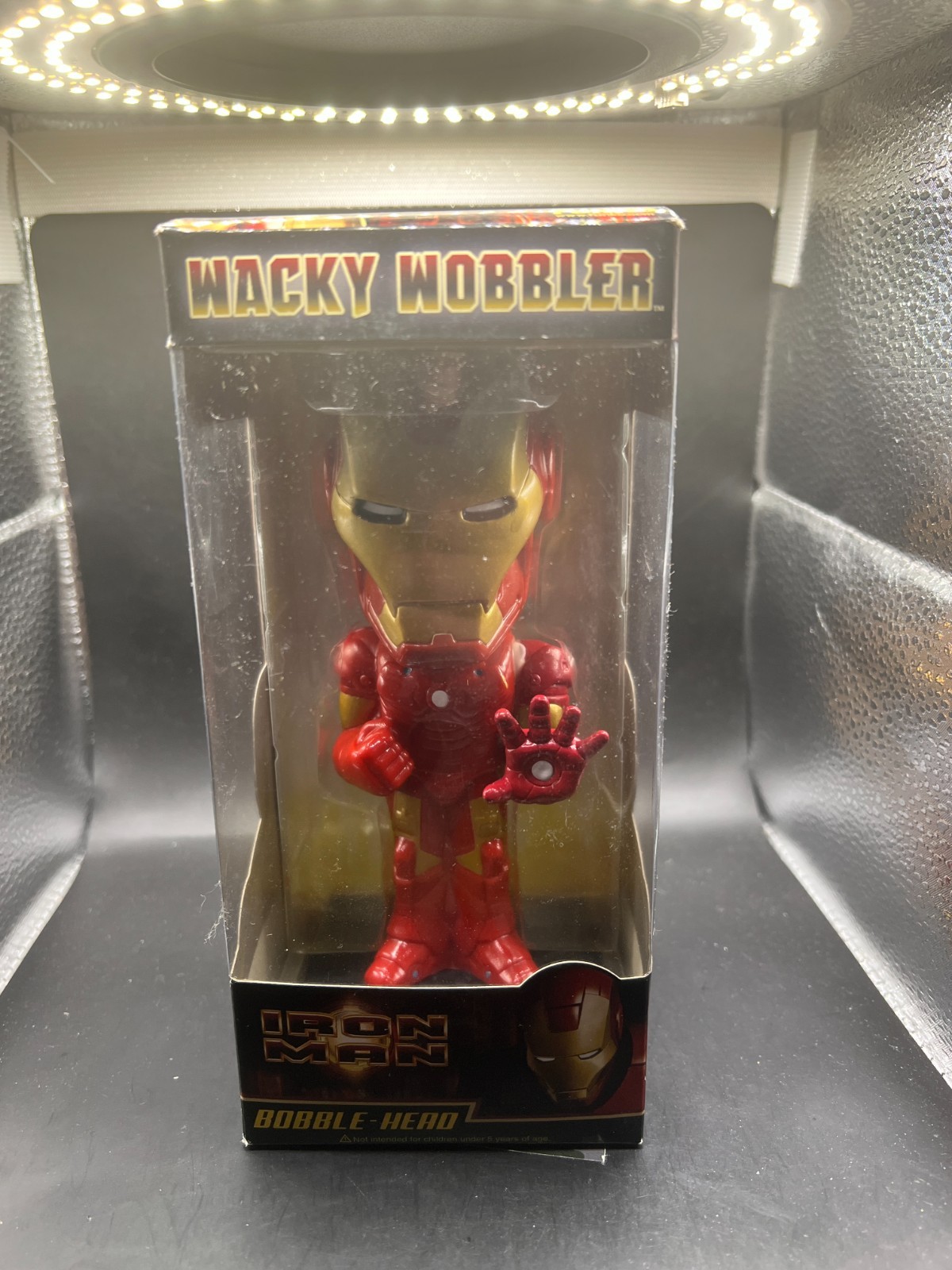 2008 Marvel Comics Funko Wacky Wobbler Bobble Head Iron Man Movie H21