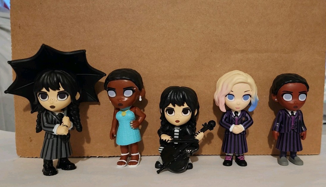Funko Mystery Mini Wednesday 5 Figure Lots 1/6 & 1/12