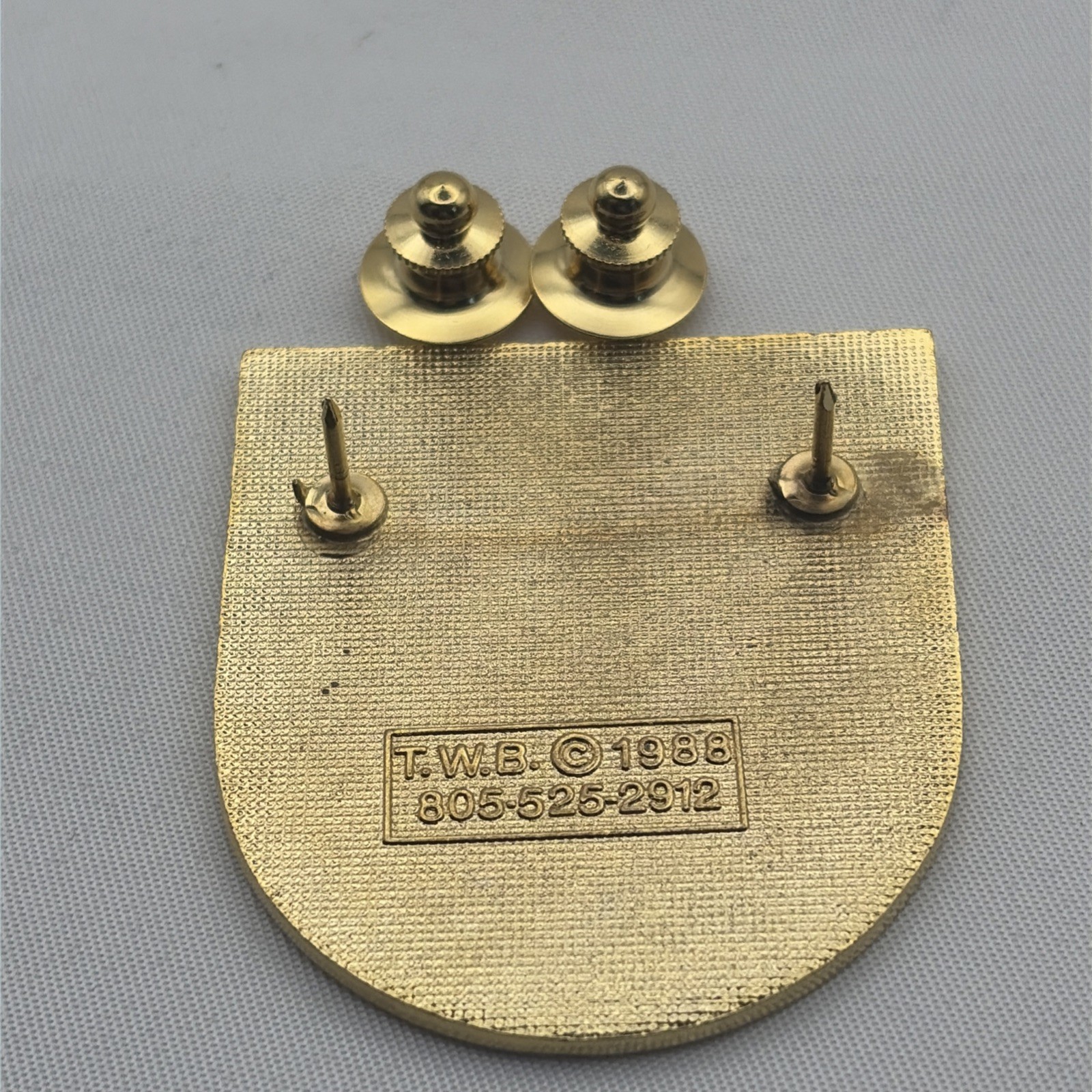 1988 Seoul Olympics Summer Games Shield Crest Jumbo Lapel Hat Pin