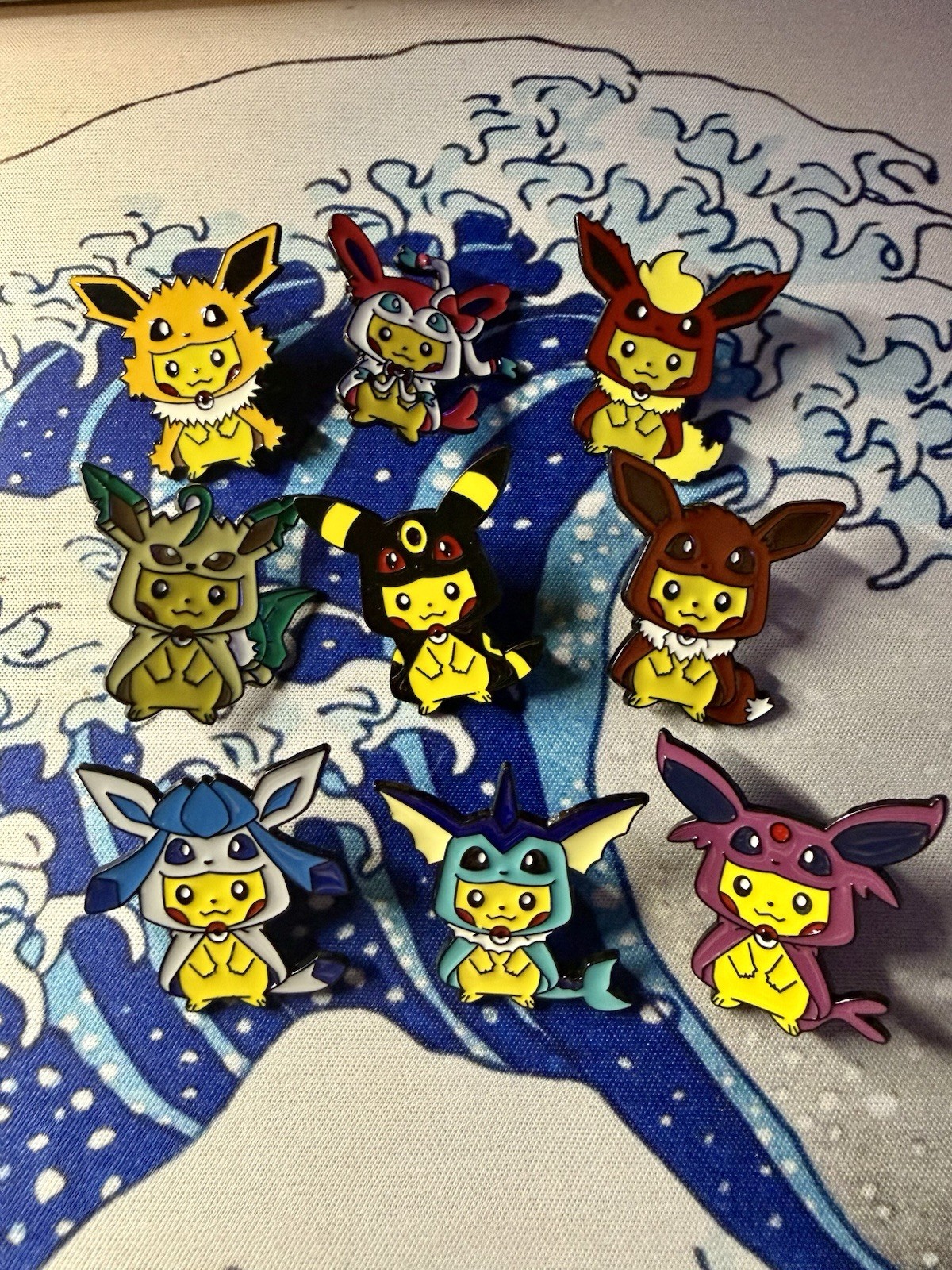 Pokemon Eevee Poncho Evolution Enamel Pin Set Umbreon Sylveon Espeon X9 NEW✨