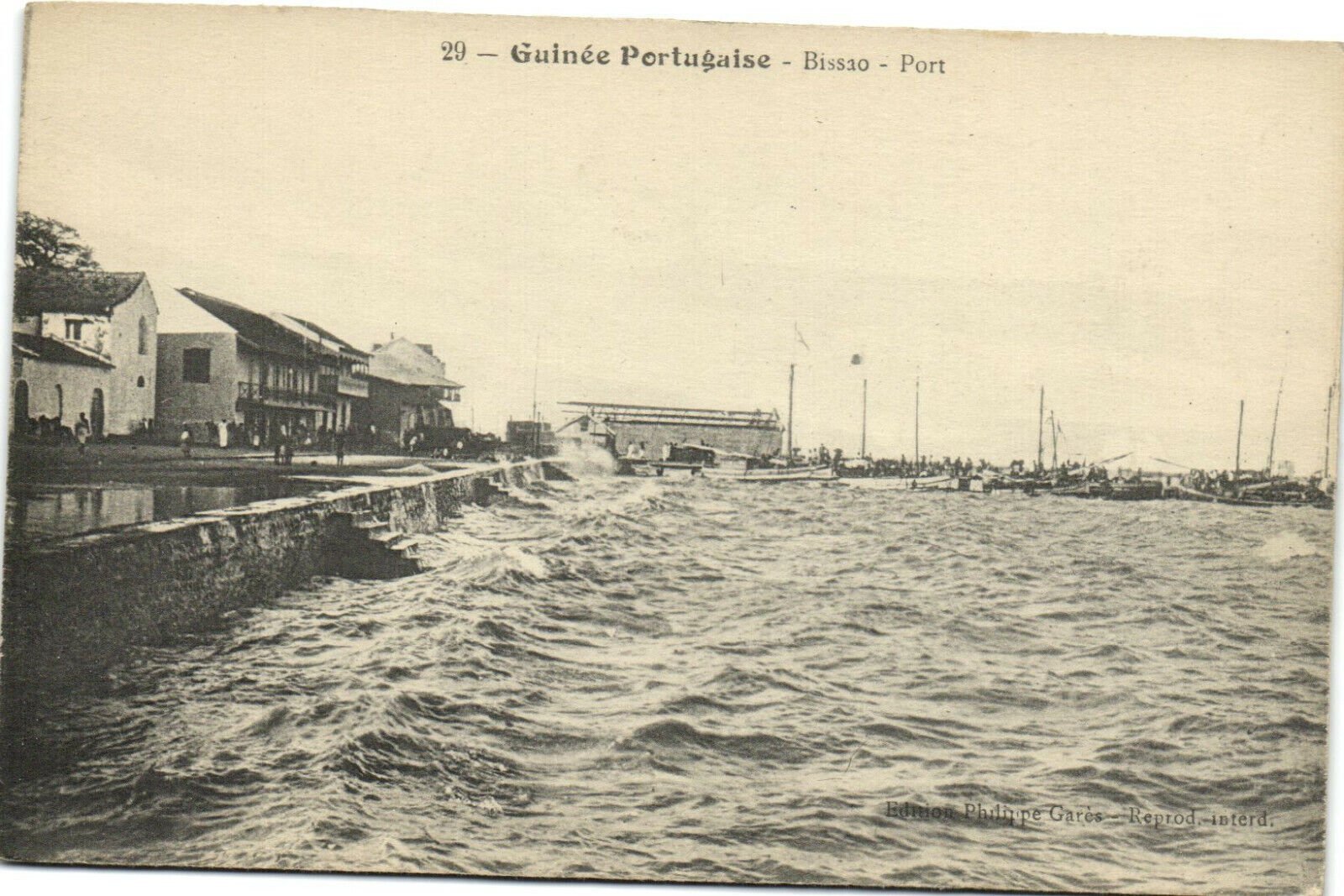 PC GUINÉE PORTUGAISE, BISSAO, PORT, Vintage Postcard (b38683)