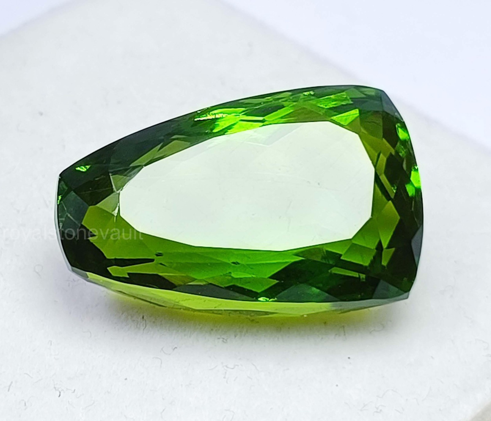 44.10 Ct Fancy Shape Natural Green Peridot Loose Stone – Certified Gemstone 5SDI
