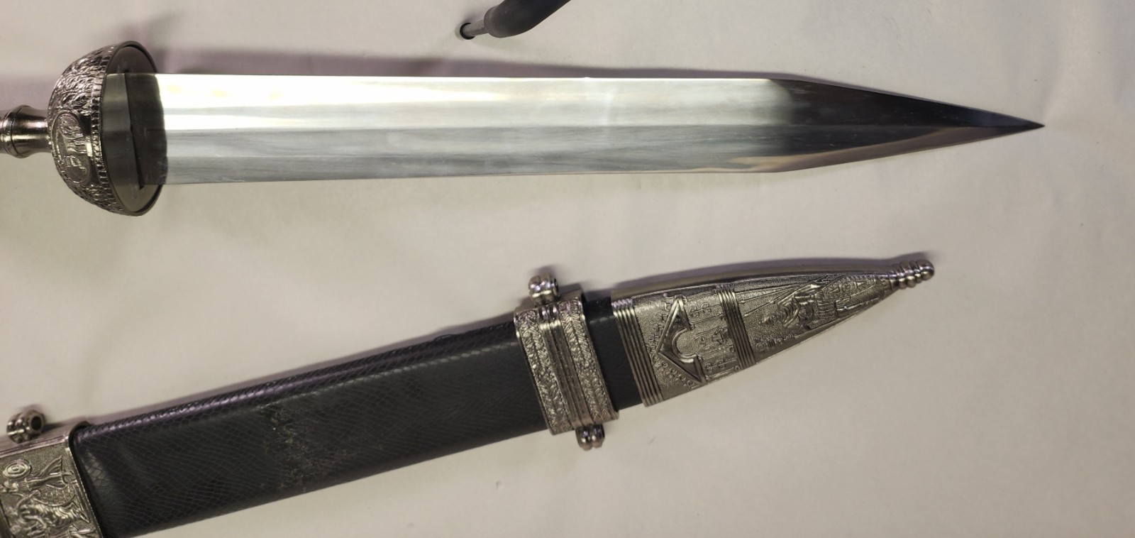 29.75″ Roman Gladius short sword knife