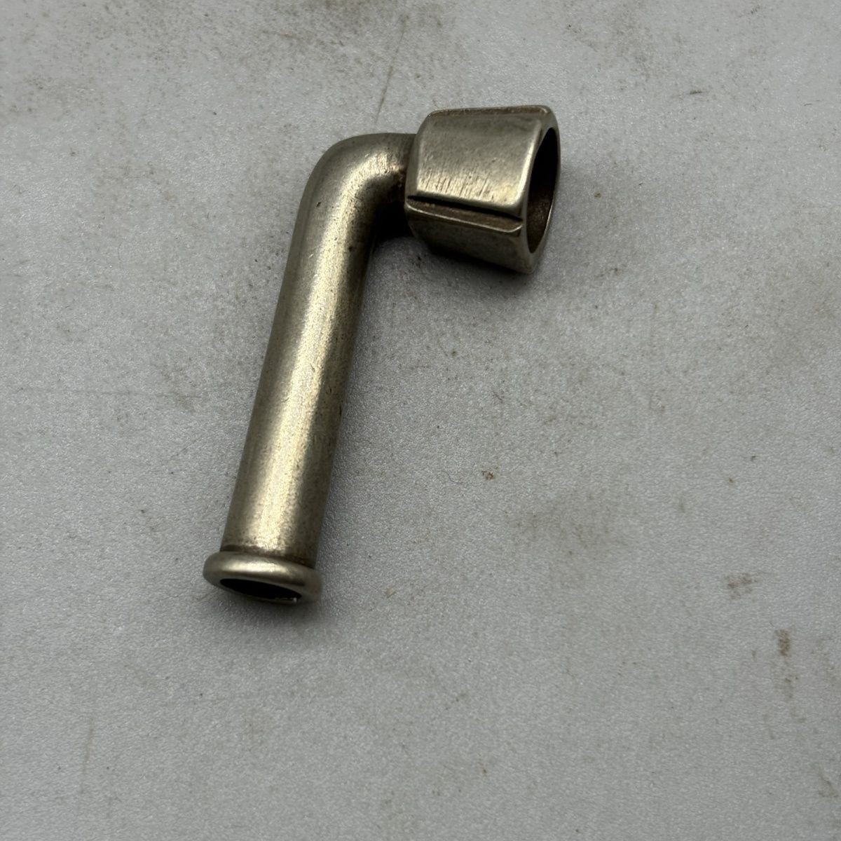 Exquisite Brass Smoking Pipe with Brass Bowl, Size as Shown in Picture
