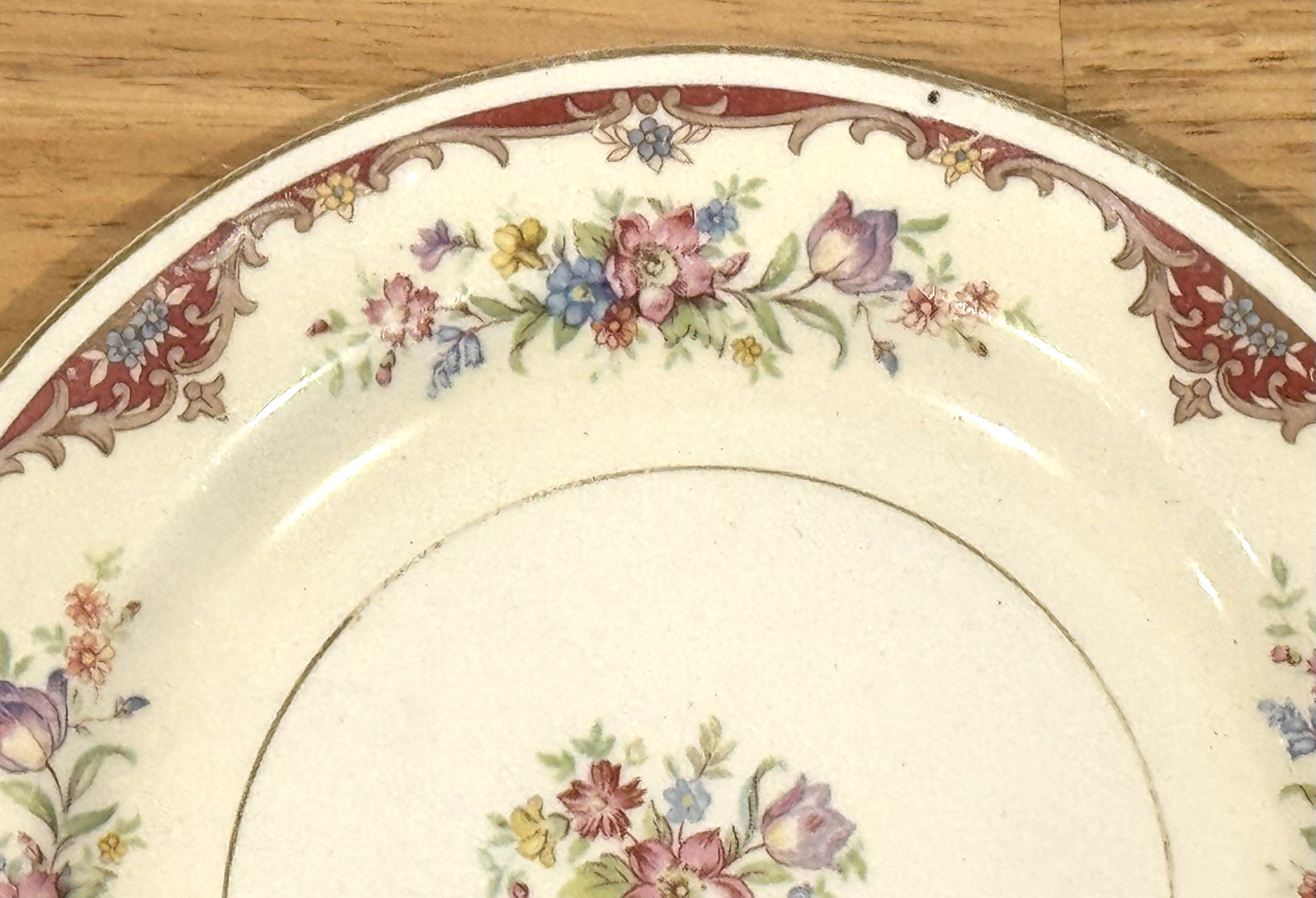 Vintage Homer Laughlin Eggshell Nautilus Floral 6″ Tea Saucer C42N5 – Small Chip