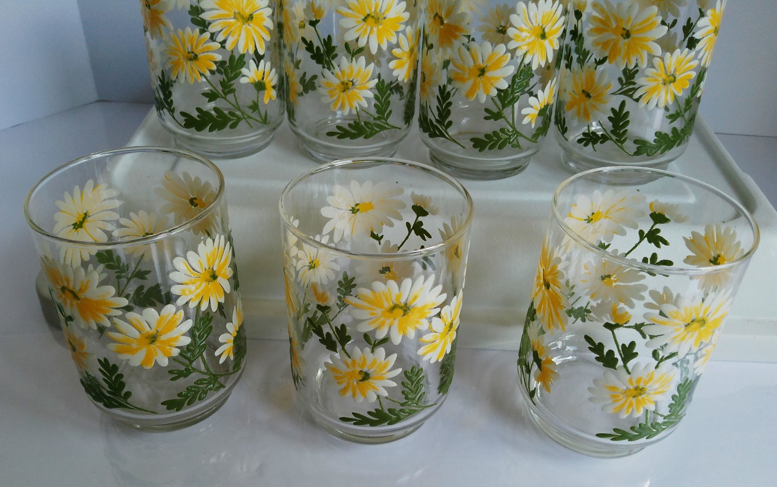 Set 7 Vintage Libbey Yellow & White Daisy Embossed Floral Tumbler Glasses 10 oz