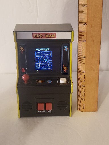 PAC MAN Mini Handheld Arcade Video Game Bandai NAMCO Entertainment 09545