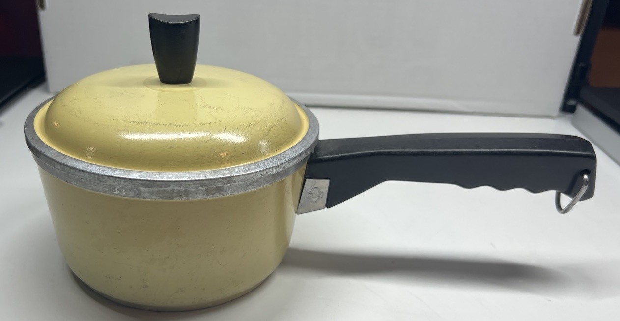 Vintage CLUB Cookware Yellow Cast Aluminum 1 Qt Saucepan w/ Lid Cooking Pot