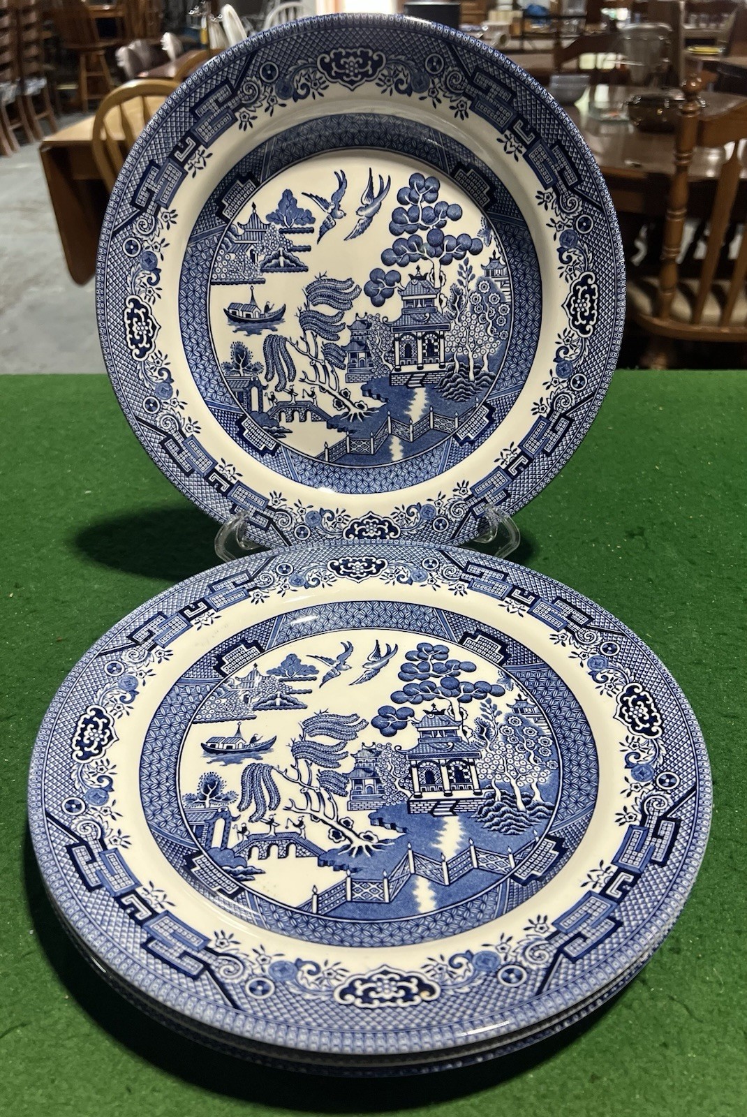 Churchill Blue Willow 10 3/8 Ironstone Dinner Plate Made In England Set of 4