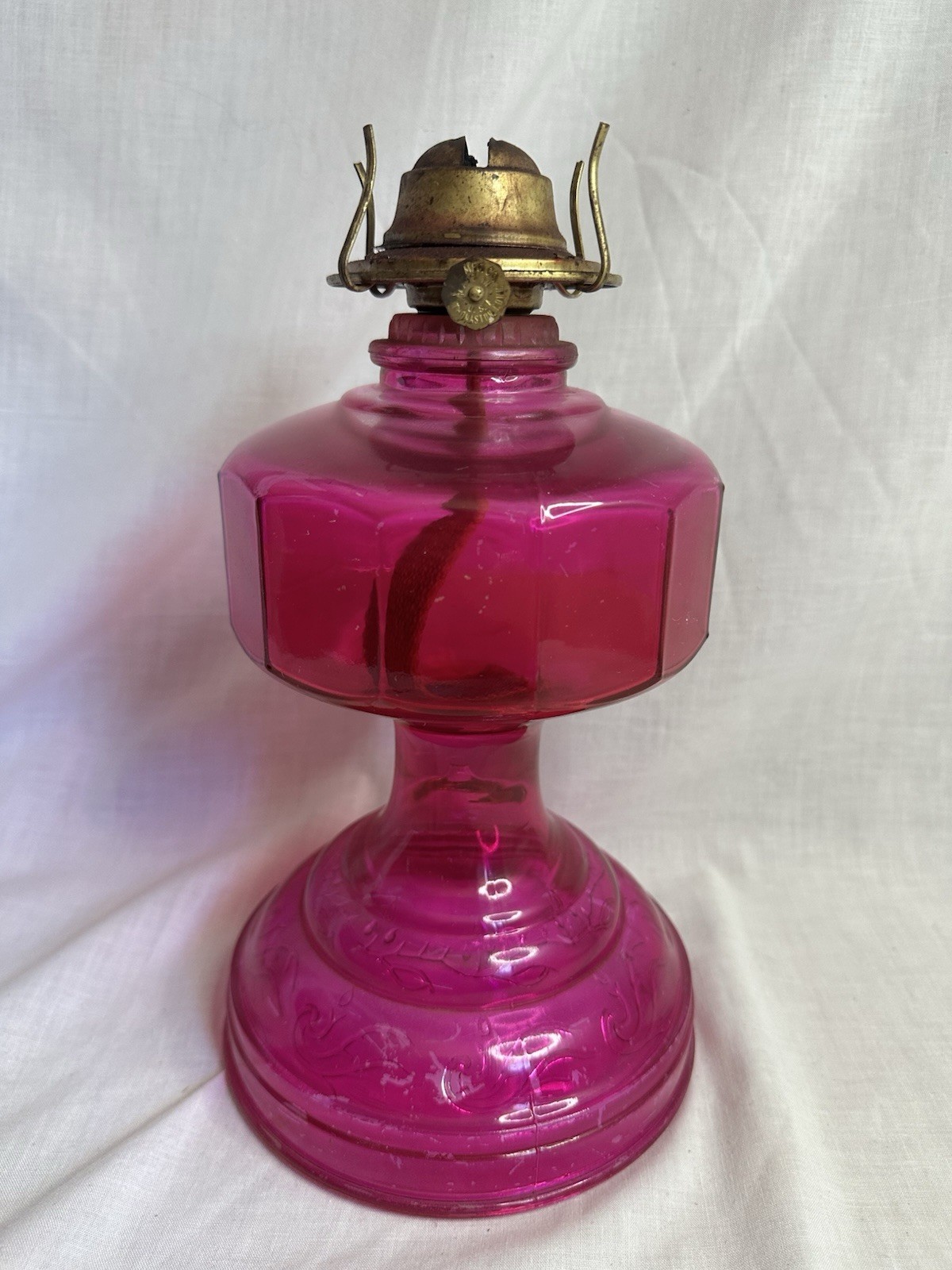 Vintage P&A Eagle Burner Oil Lamp Base Thomaston Conn Pink Etched Glass Lg 12”