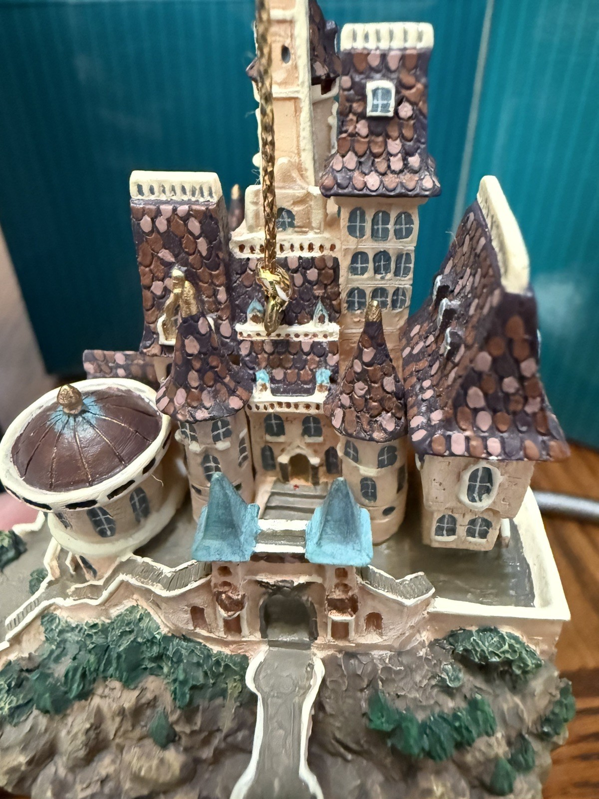 Vintage WDCC Disney Classics Collection Enchanted Places Beast’s Castle Ornament