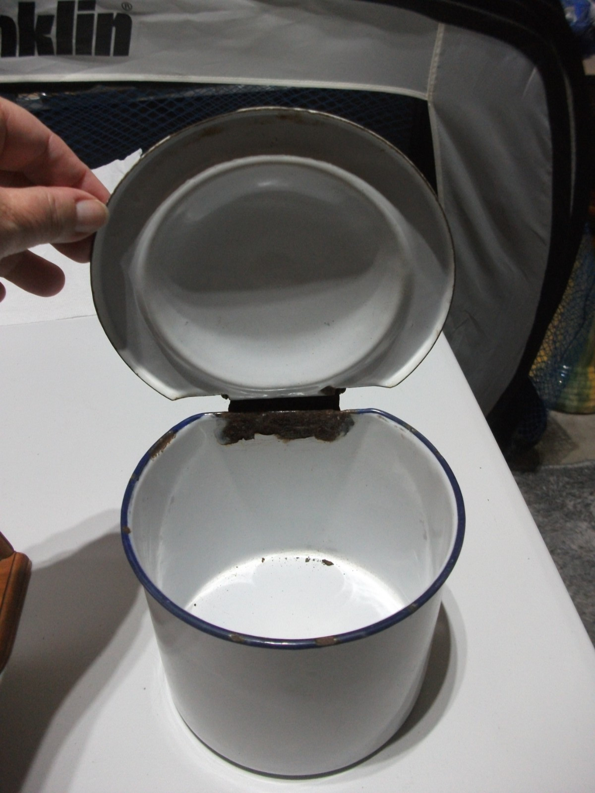 Vintage Enamelware White & Navy Blue Grease Pot Hinged Lid Wall Hanging