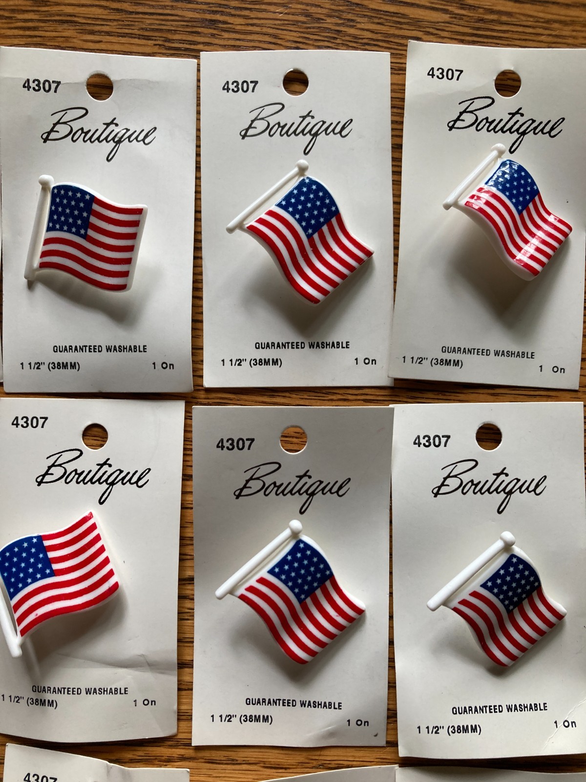 Vintage Lot 15 United States Flag Buttons Plastic 1 1/2″ Carded New NOS Lansing