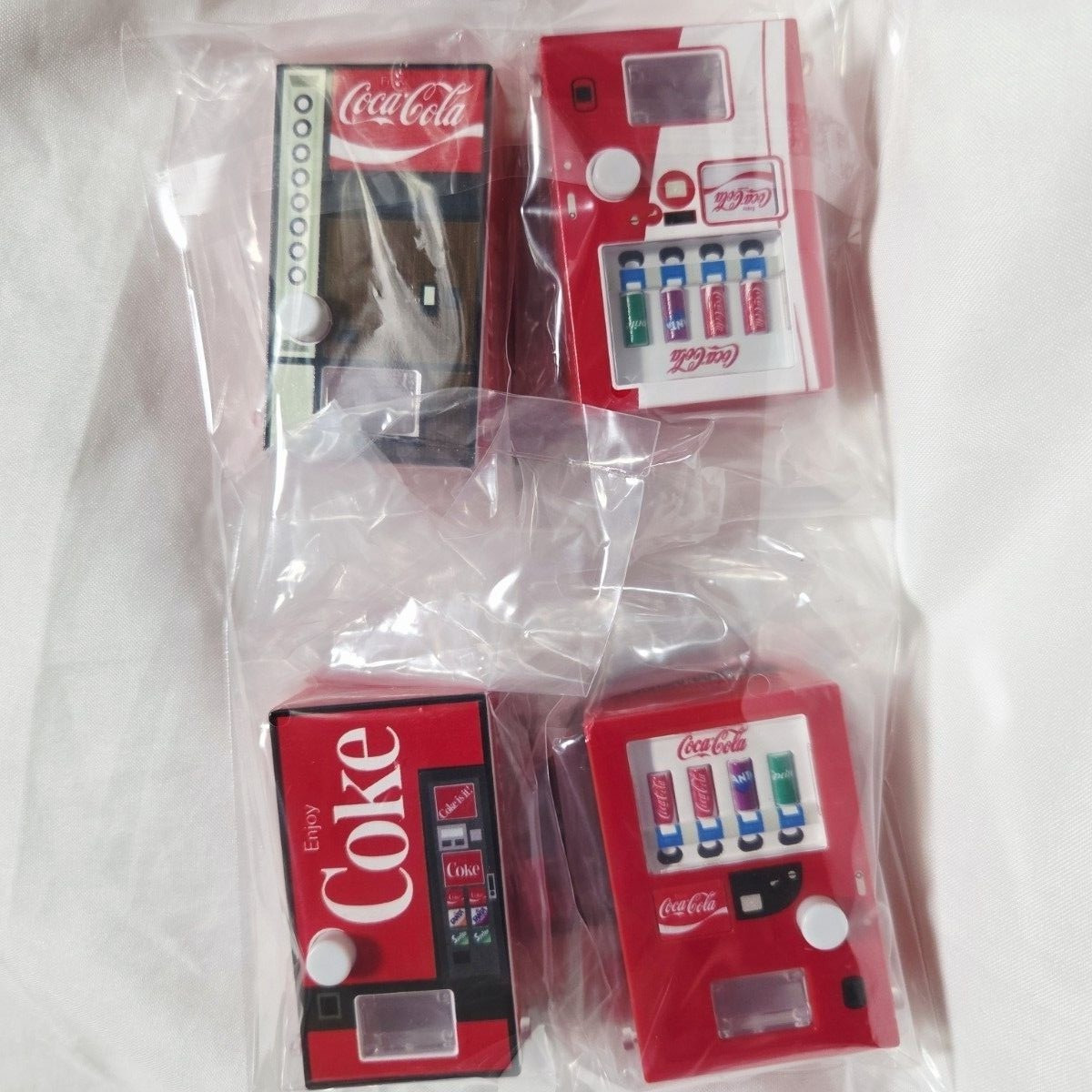 Coca-Cola miniature vending machine complete set 4 Capsule Toy Gacha NEW