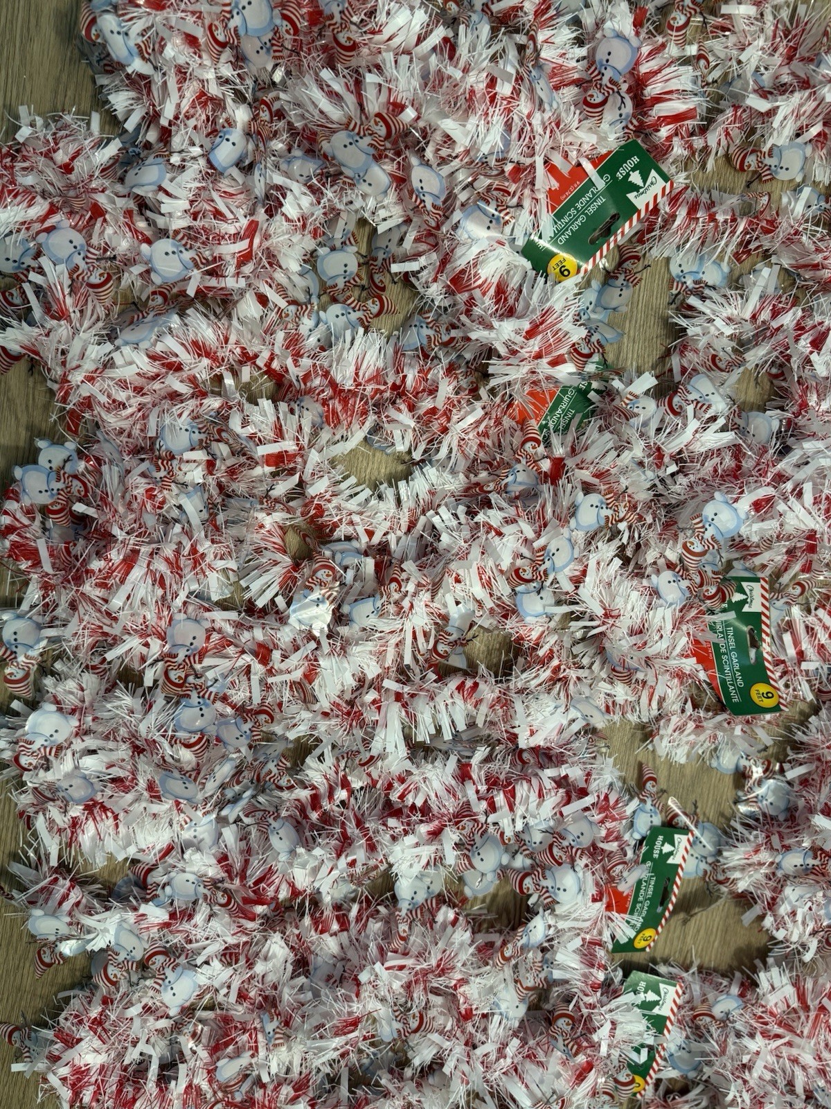 VTG Red White Snowman Christmas Tinsel Garland 81 Ft Collectible Holiday Decor