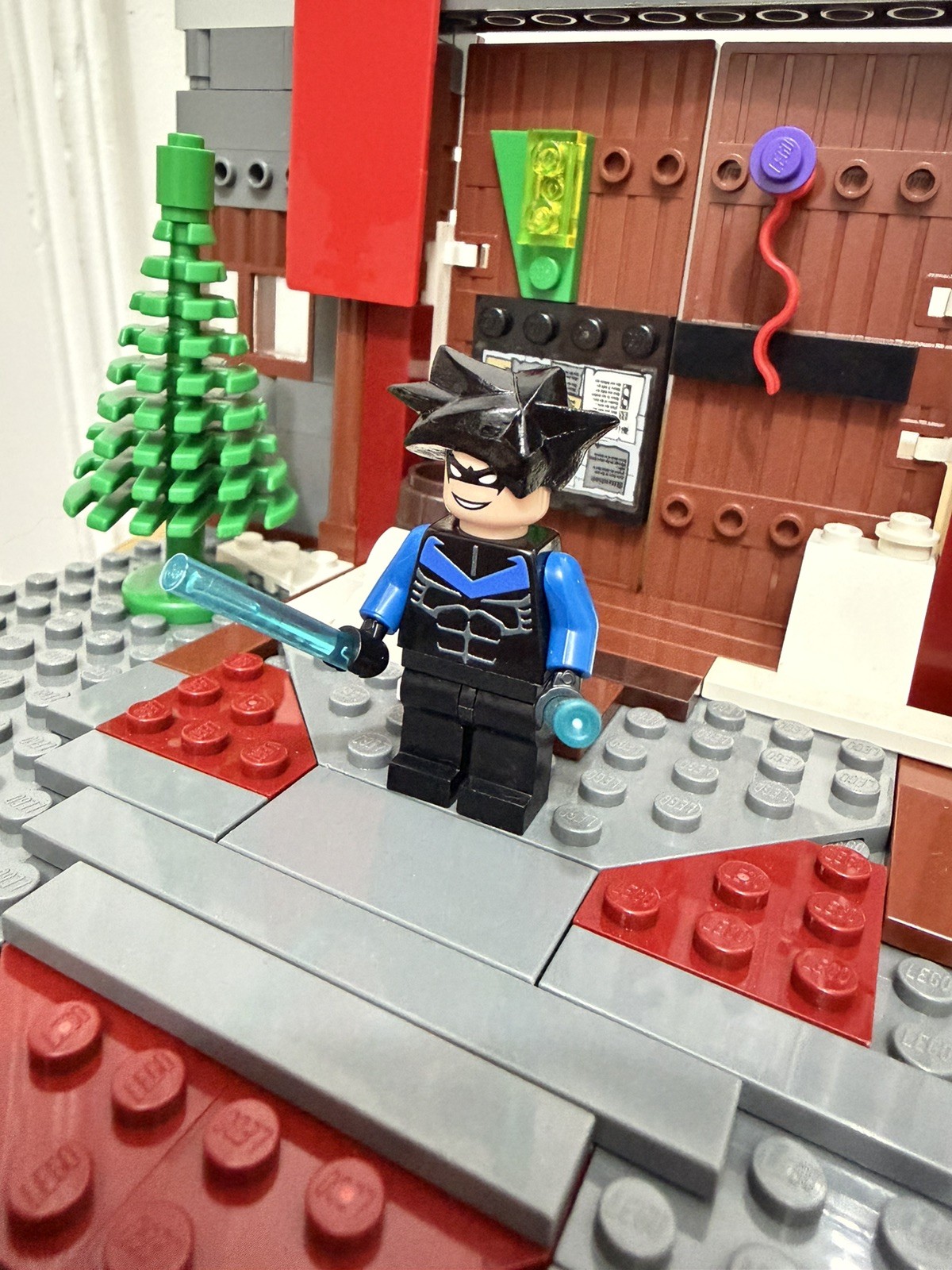 2006 LEGO Nightwing Minifigure UV PRINTED CUSTOM HAIR GLUED ON