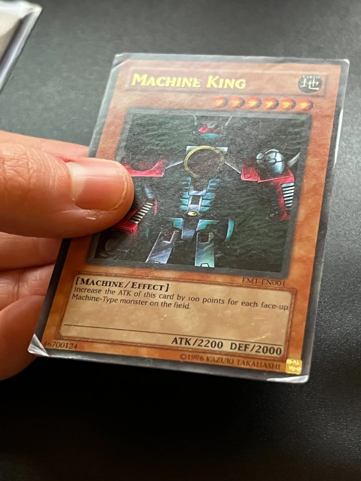 Machine King EM1-EN001 Ultra Rare Damaged Yugioh