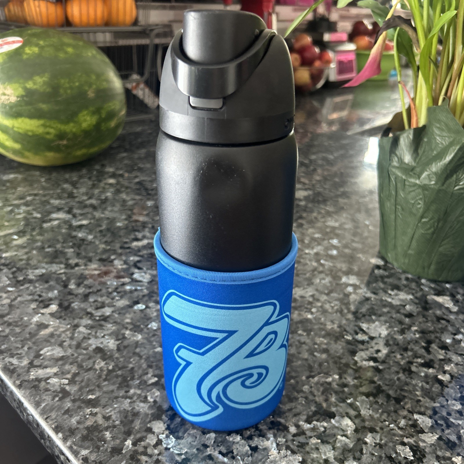 7 Brew Coffee Rise & Grind Koozie Sleeve (Blue and White) Fits average 7brew cup