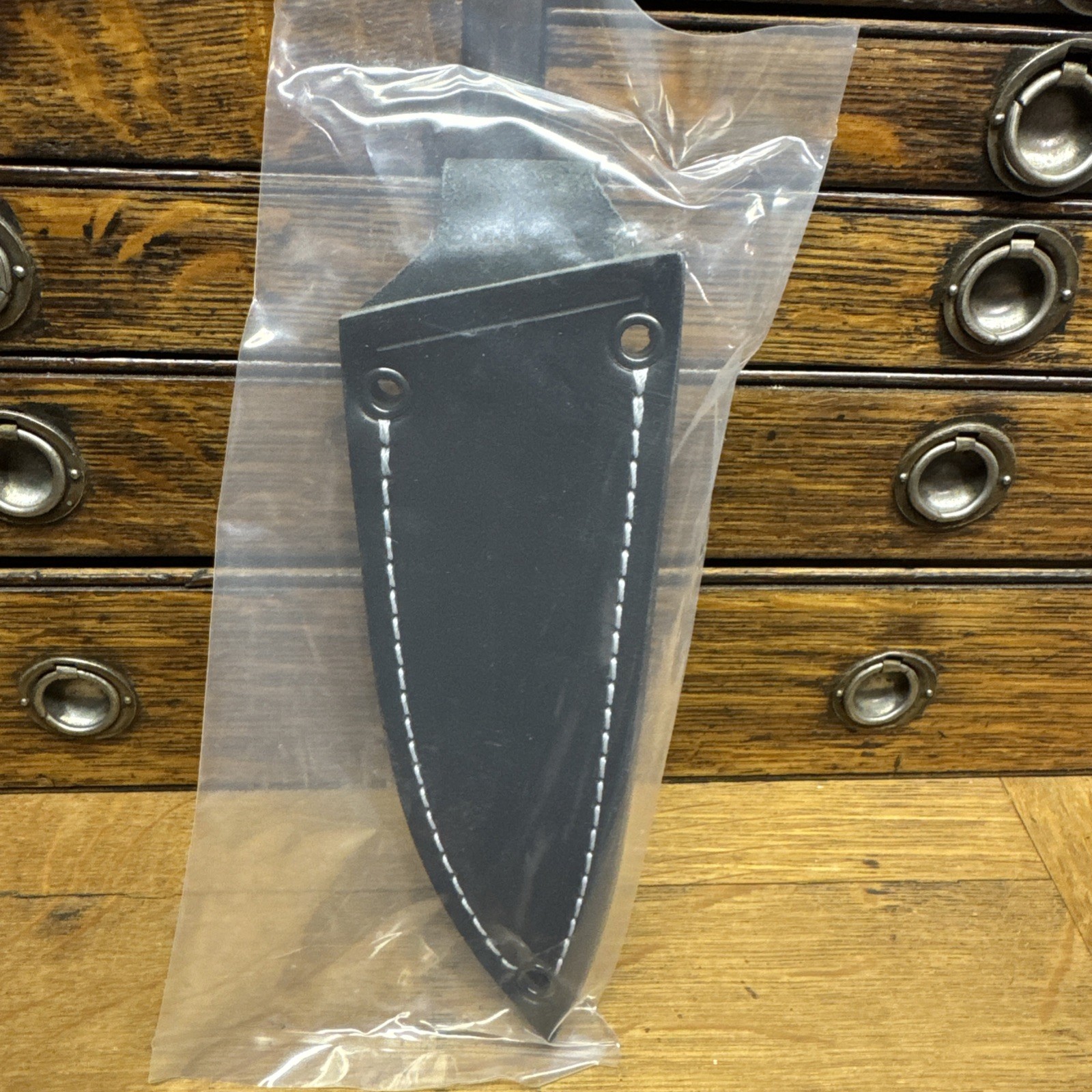 7FORGE Gnome Knife – Natural Burlap – Black Liners & Pins – AEB-L steel