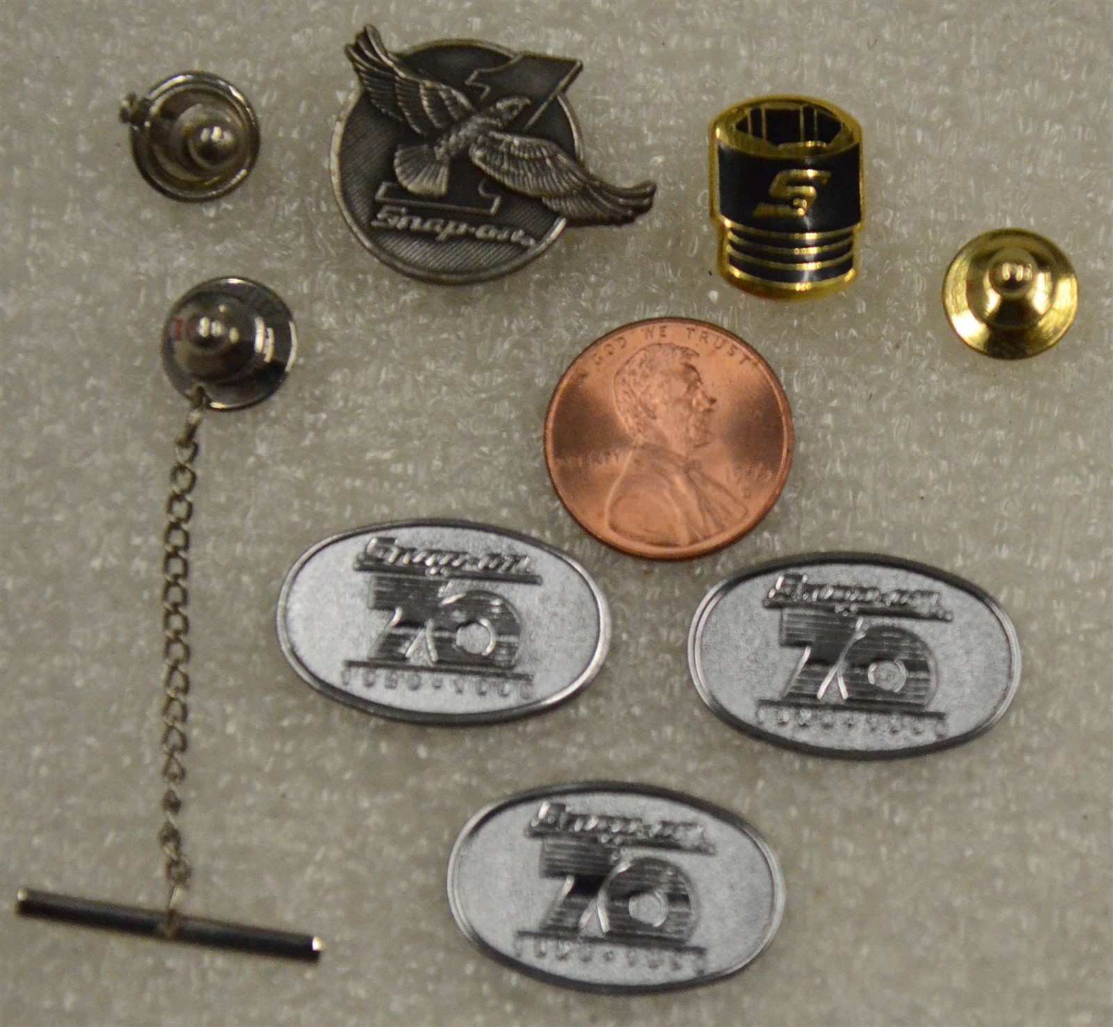 Snap-on Tools Pins Tie Tacks #1 1920-1990 Medallions Vintage Old NOS 1980’s (5)