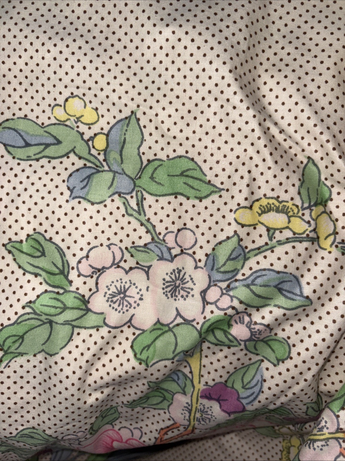 VTG Bedspread Light Weight Pink White floral Hand sewn cotton Blanket 84×92