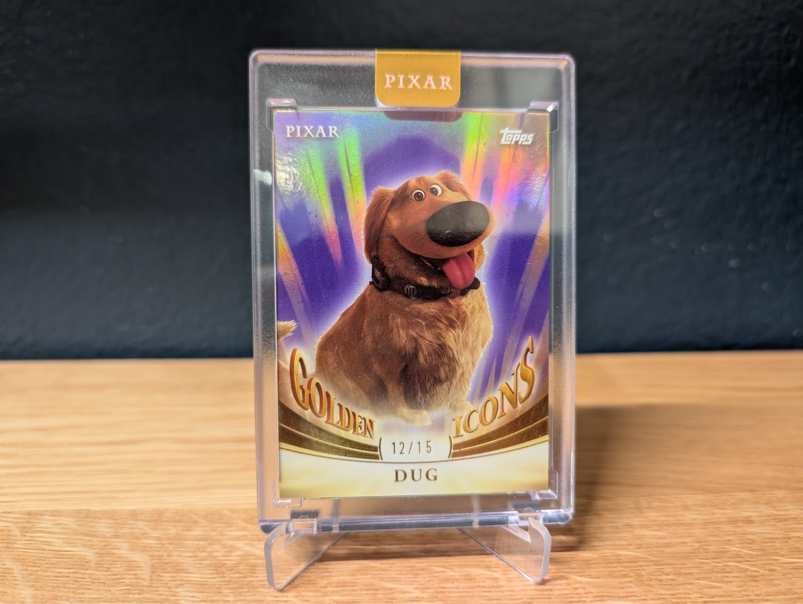 Topps Pixar Golden Icons Dug 12/15 Gold Parallel Up Movie Trading Card