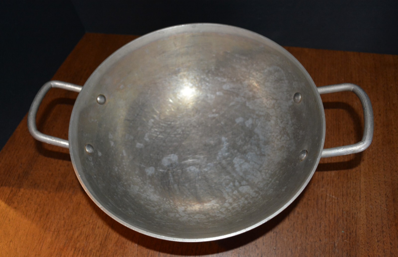 VTG BONTON Krishna Clad Aluminum Alloy Steel Kadai Medium 260 MM 2.500 Litre