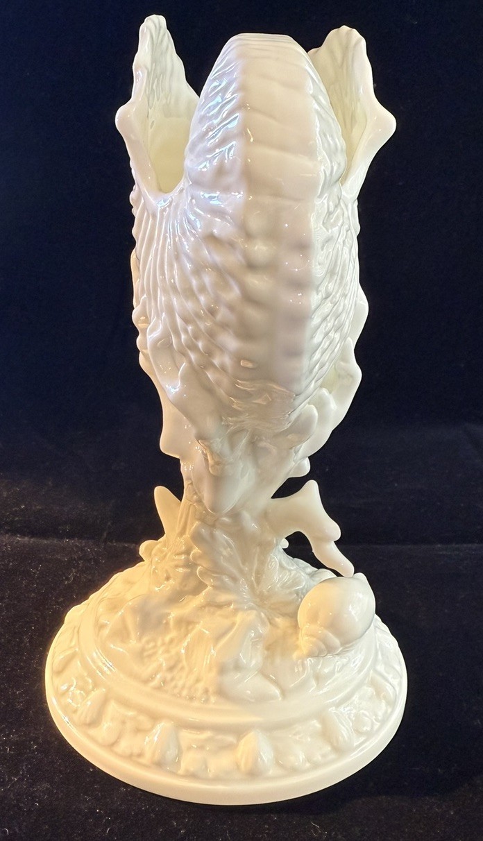 ROYAL WORCESTER ENGLAND NAUTILUS SHELL ON CORAL BASE VASE