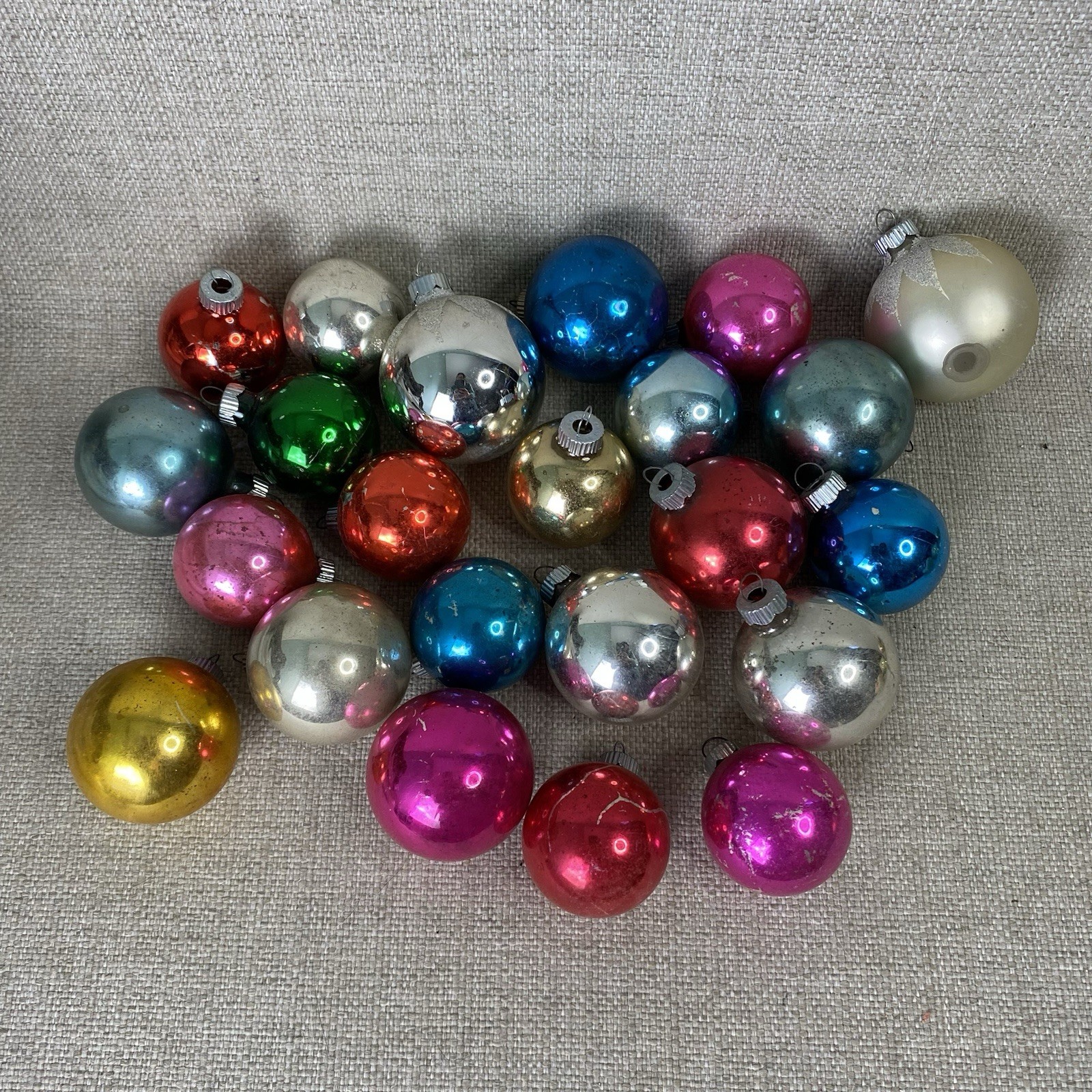 Lot of 23 Vintage Shiny Brite Ornaments Round Glass Ball Solid Color Assortment