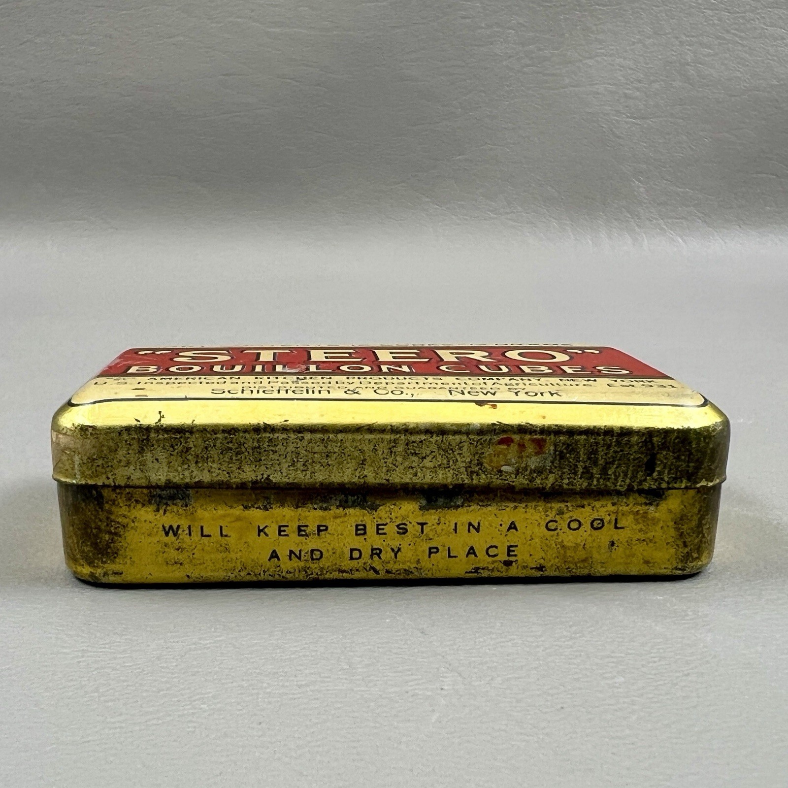 Vintage Steero Boullion Cubes EMPTY Gold Red Tin 3″ Schieffelin Co New York