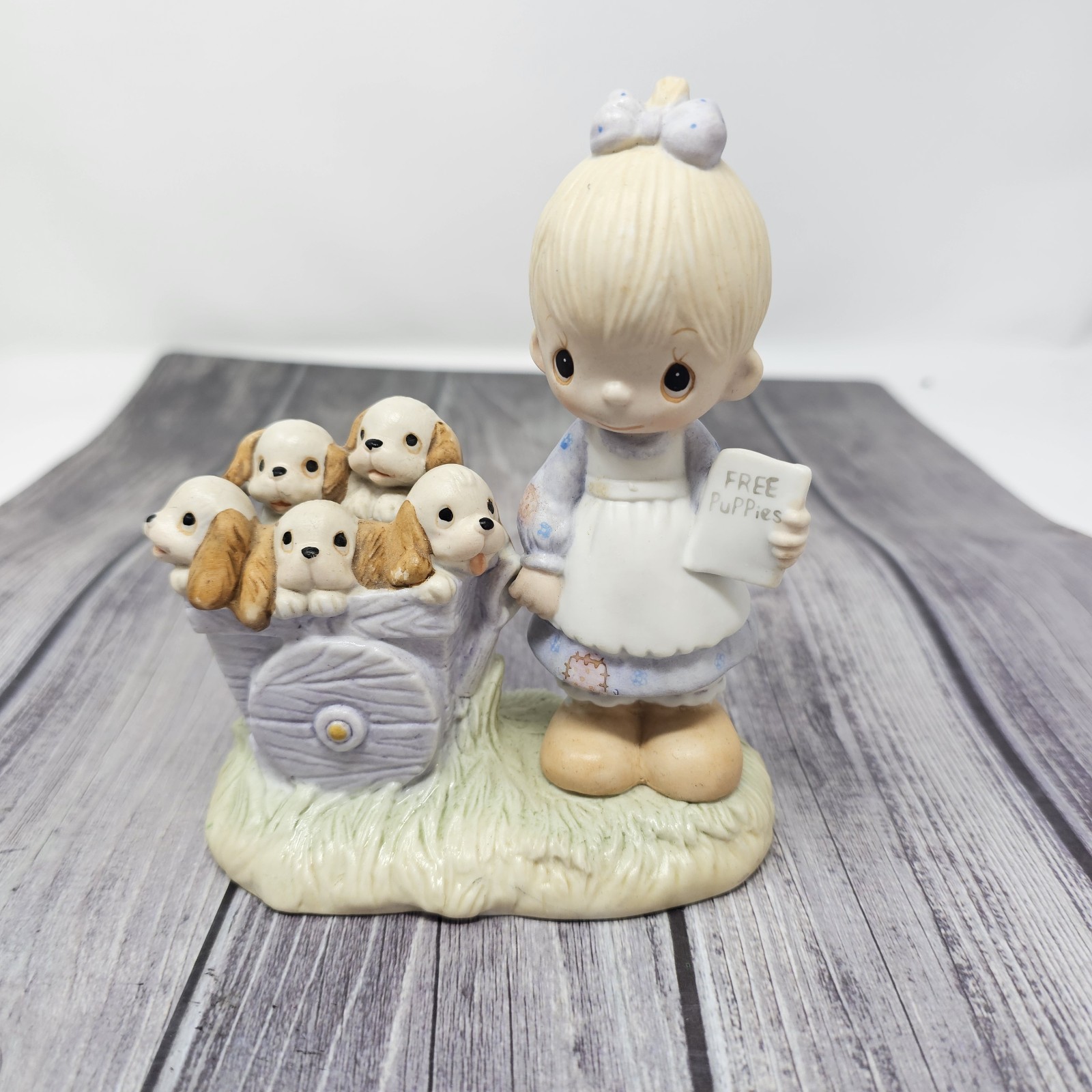 1977 Precious Moments God Loveth a Cheerful Giver Free Puppies Rare Retired