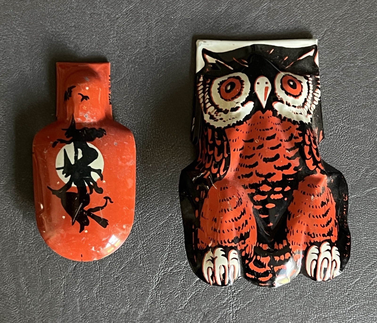 VTG Halloween Tin Litho Noisemaker Clicker Lot 2 Witches & Owl T Cohn US Metal