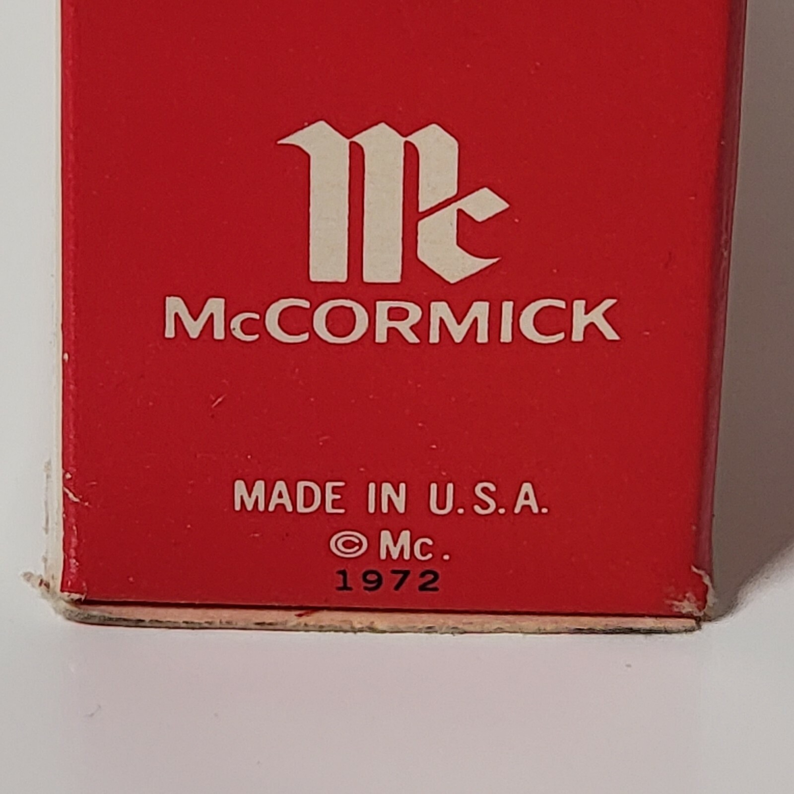 Vintage 1972 NOS McCormick Schilling Red Food Coloring 2 Fl. Oz. USA Free Ship